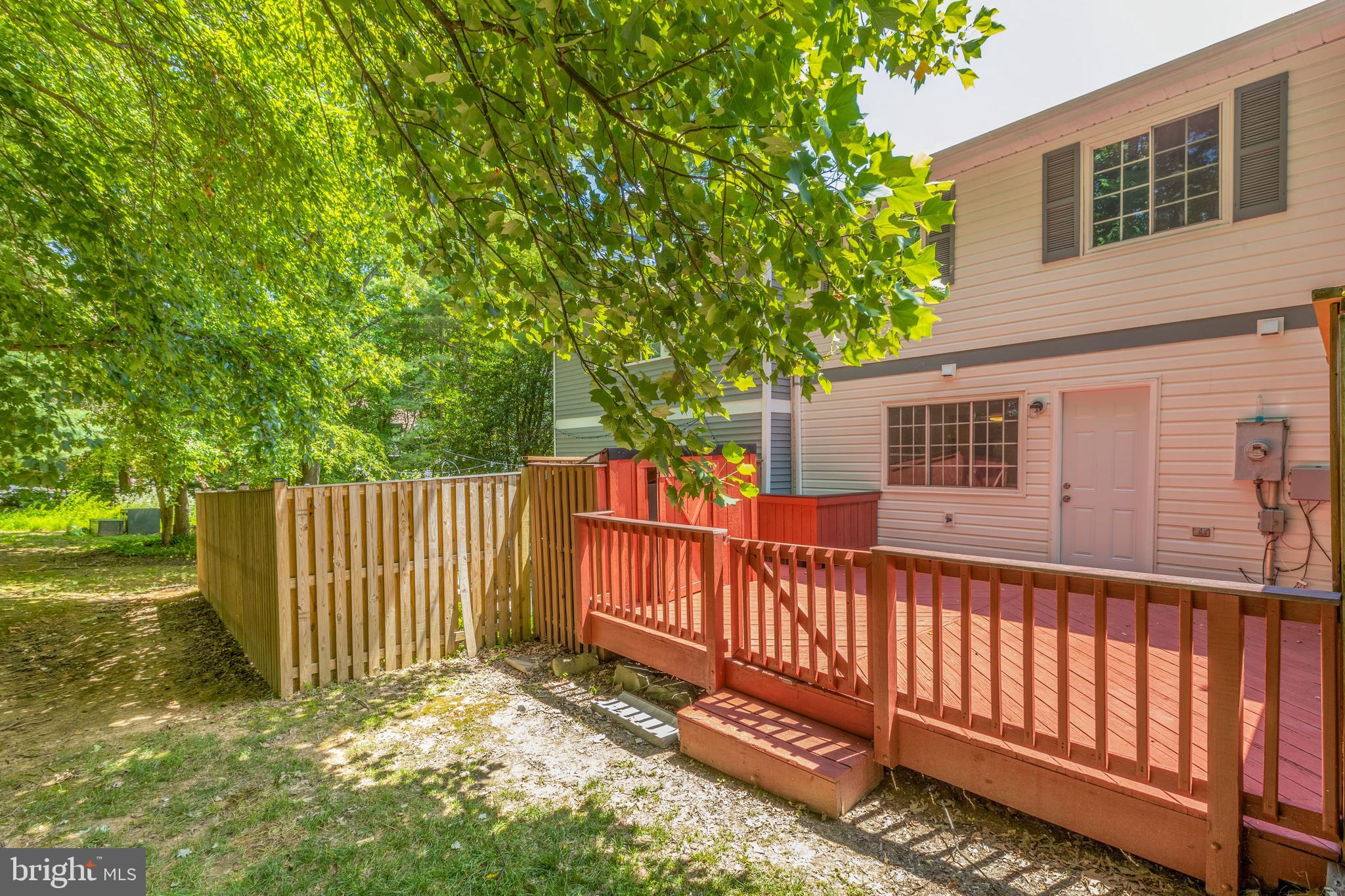 BENNINGTON WOODS - Residential