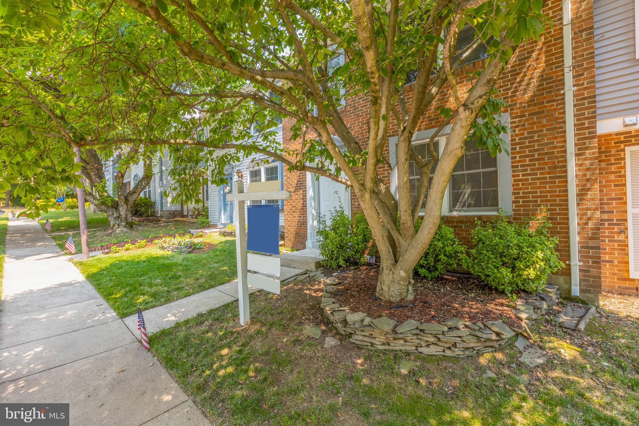 BENNINGTON WOODS - Residential