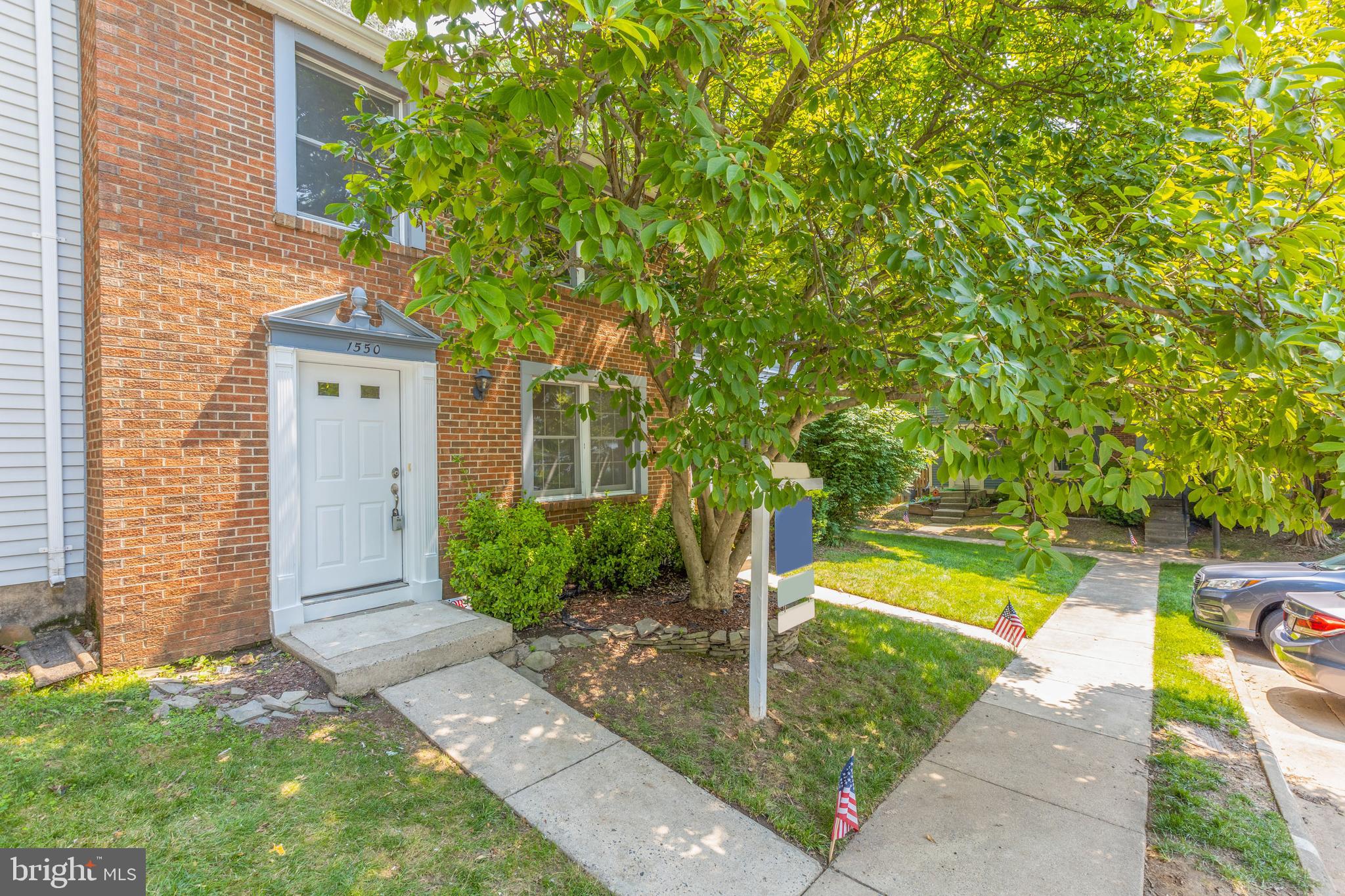 BENNINGTON WOODS - Residential