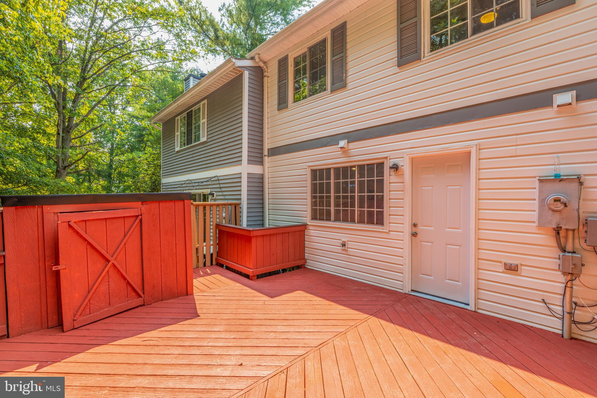 BENNINGTON WOODS - Residential