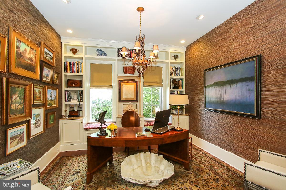 ALTA VISTA GARDENS - Residential