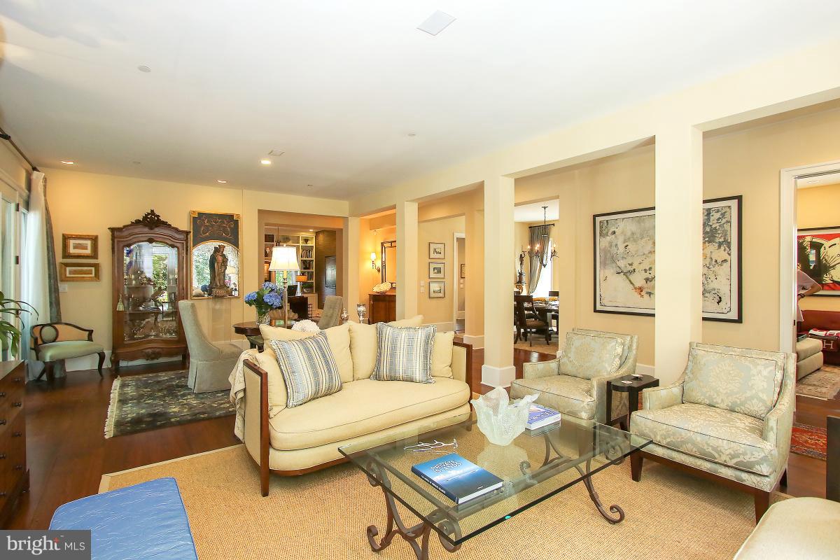 ALTA VISTA GARDENS - Residential