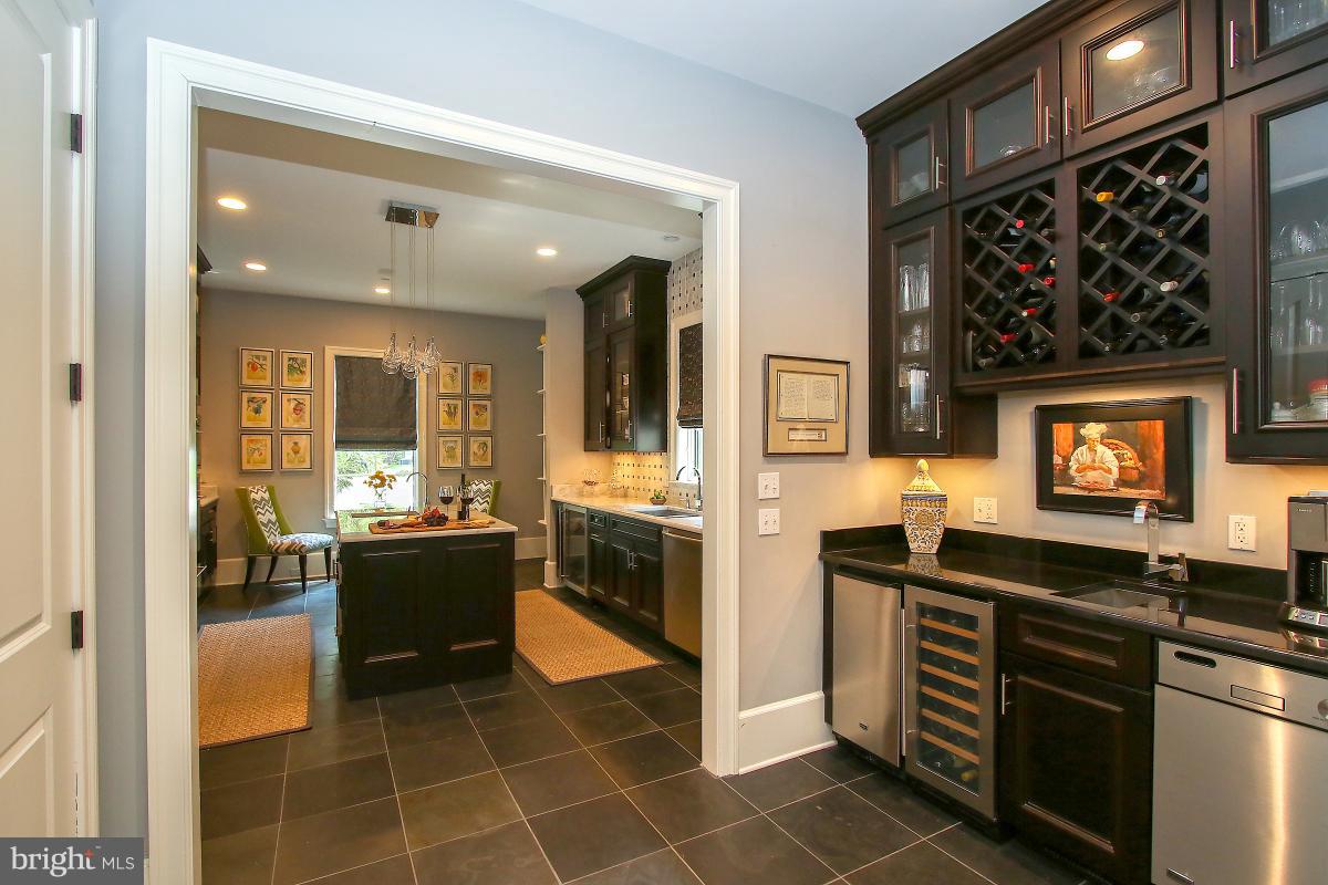 ALTA VISTA GARDENS - Residential