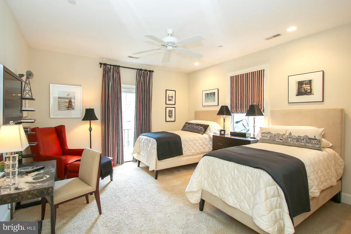 ALTA VISTA GARDENS - Residential