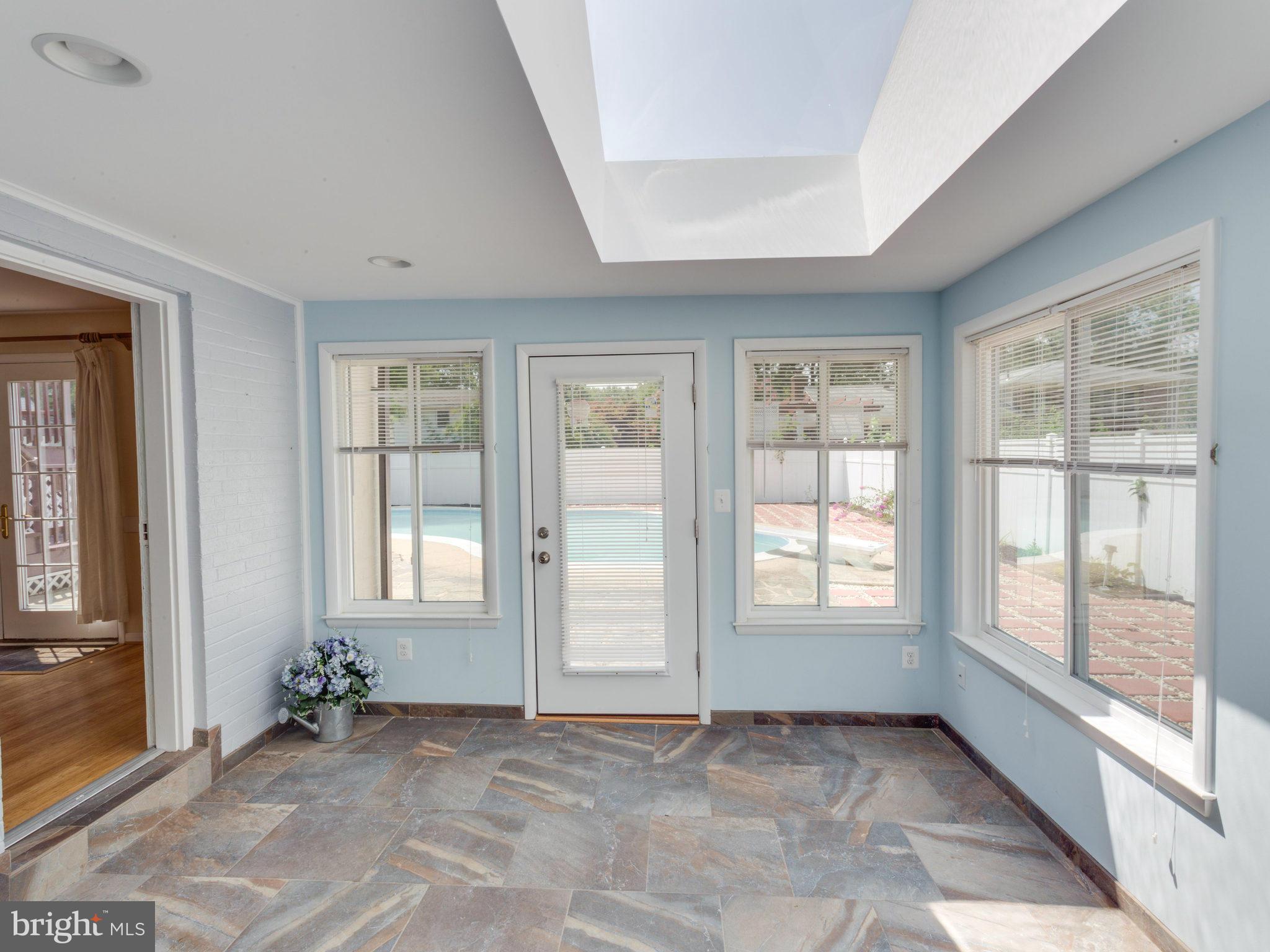 WEST LEWINSVILLE HEIGHTS - Residential Lease