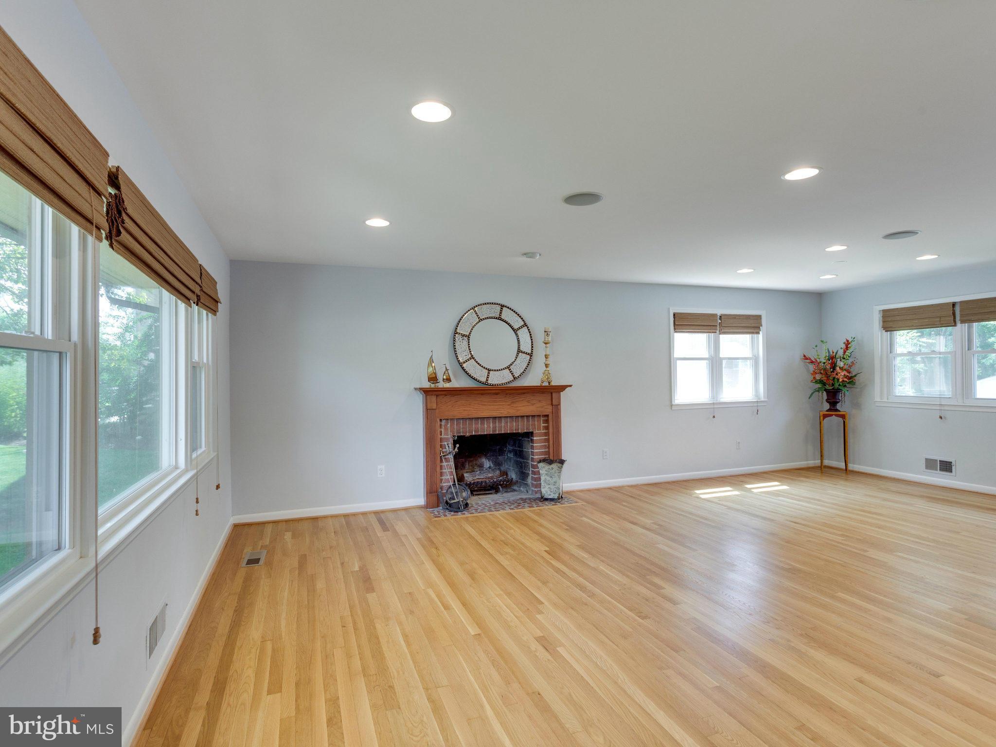 WEST LEWINSVILLE HEIGHTS - Residential Lease