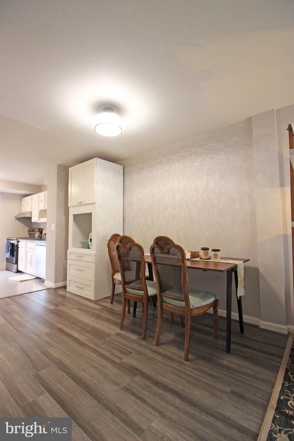 BROOKLEIGH - Residential Lease