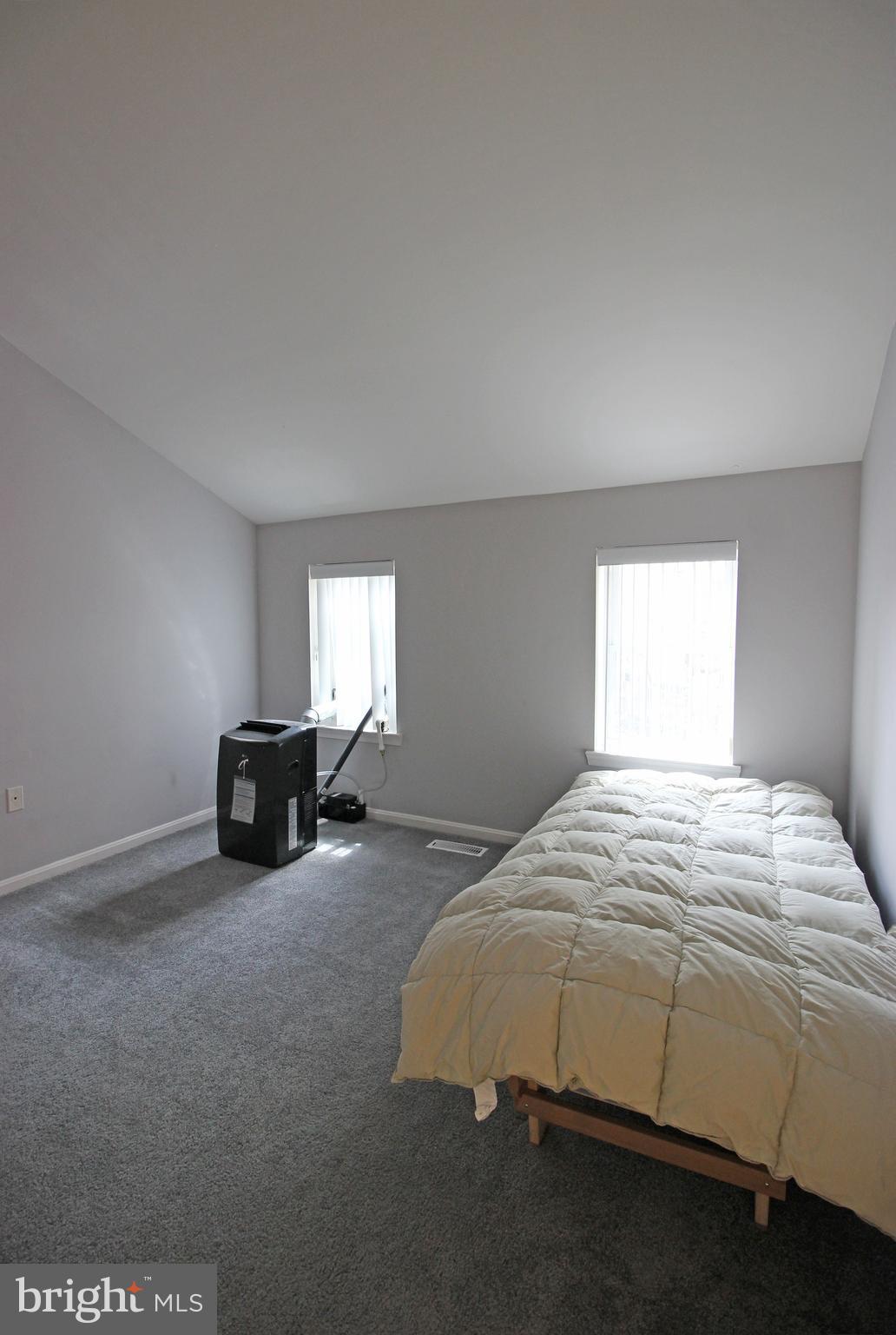 BROOKLEIGH - Residential Lease