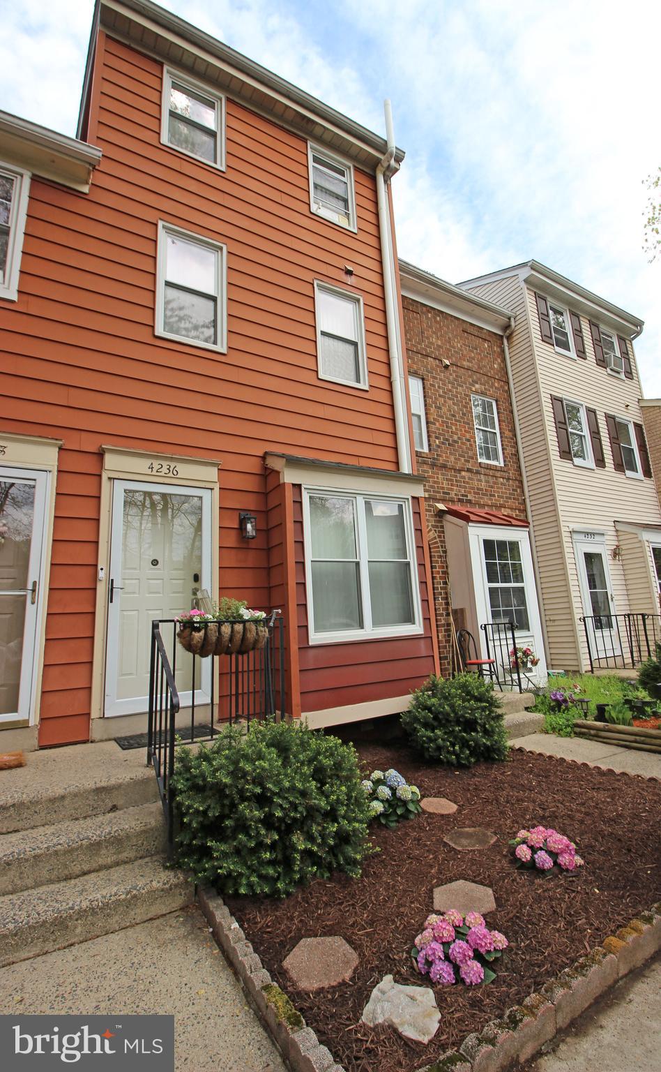 BROOKLEIGH - Residential Lease