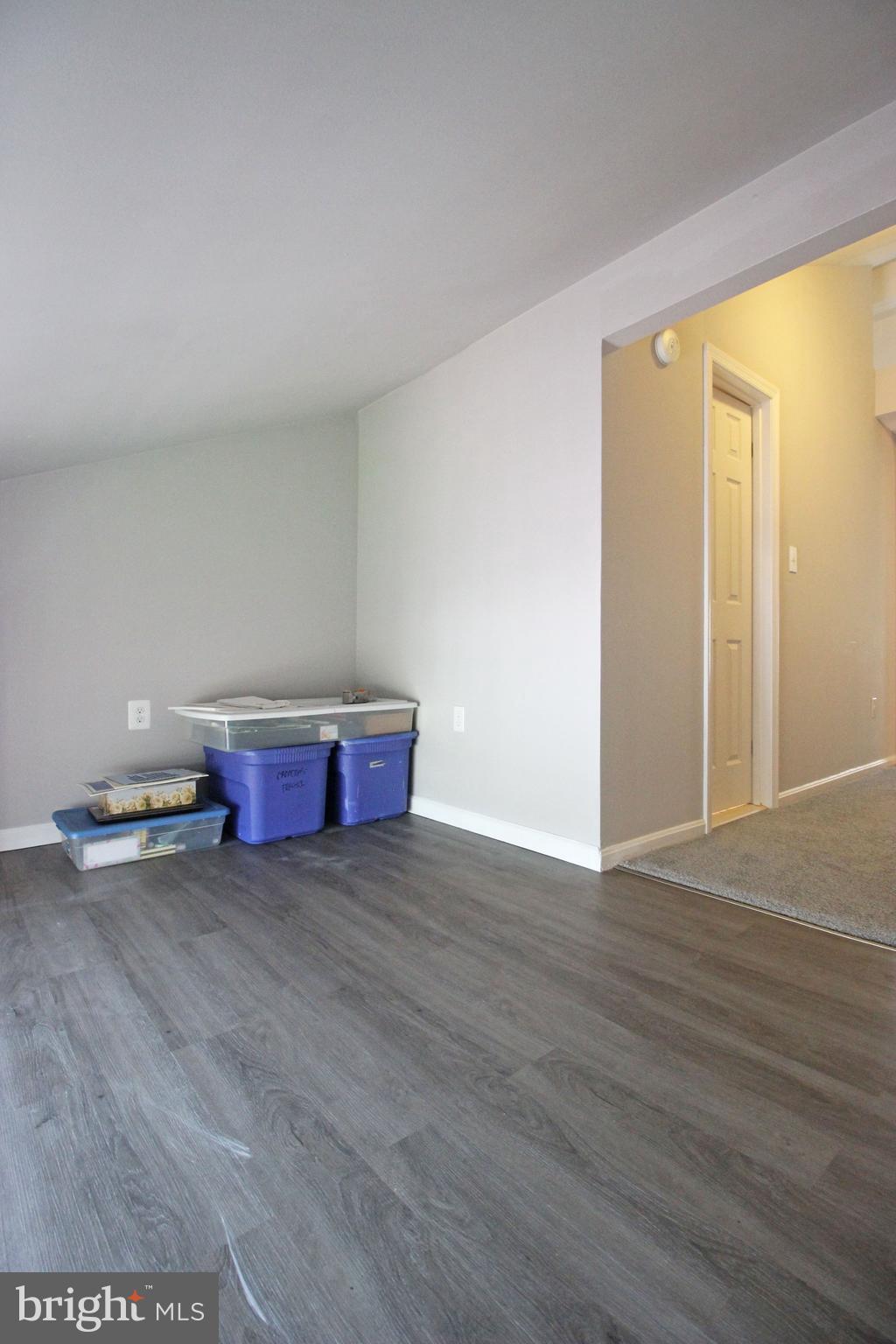 BROOKLEIGH - Residential Lease