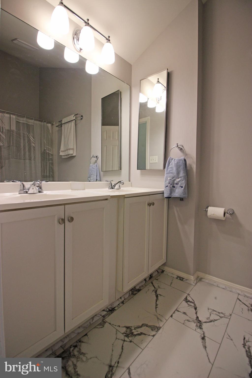 BROOKLEIGH - Residential Lease