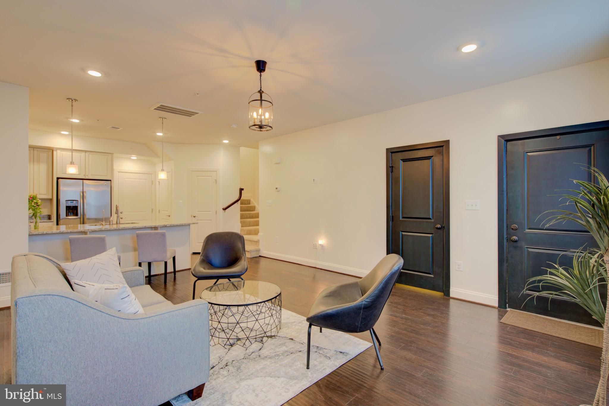 EDITORS PARK - Residential