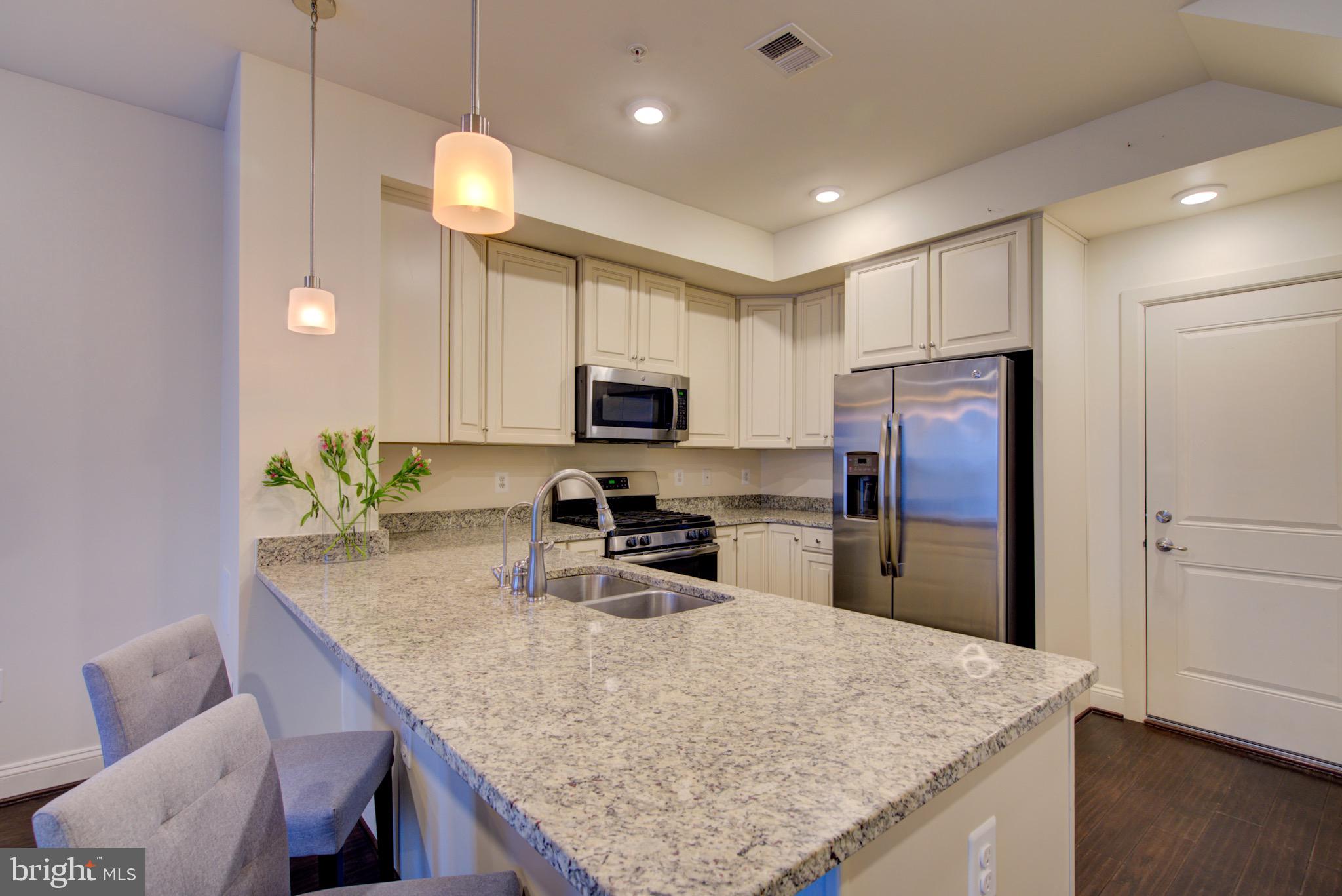 EDITORS PARK - Residential