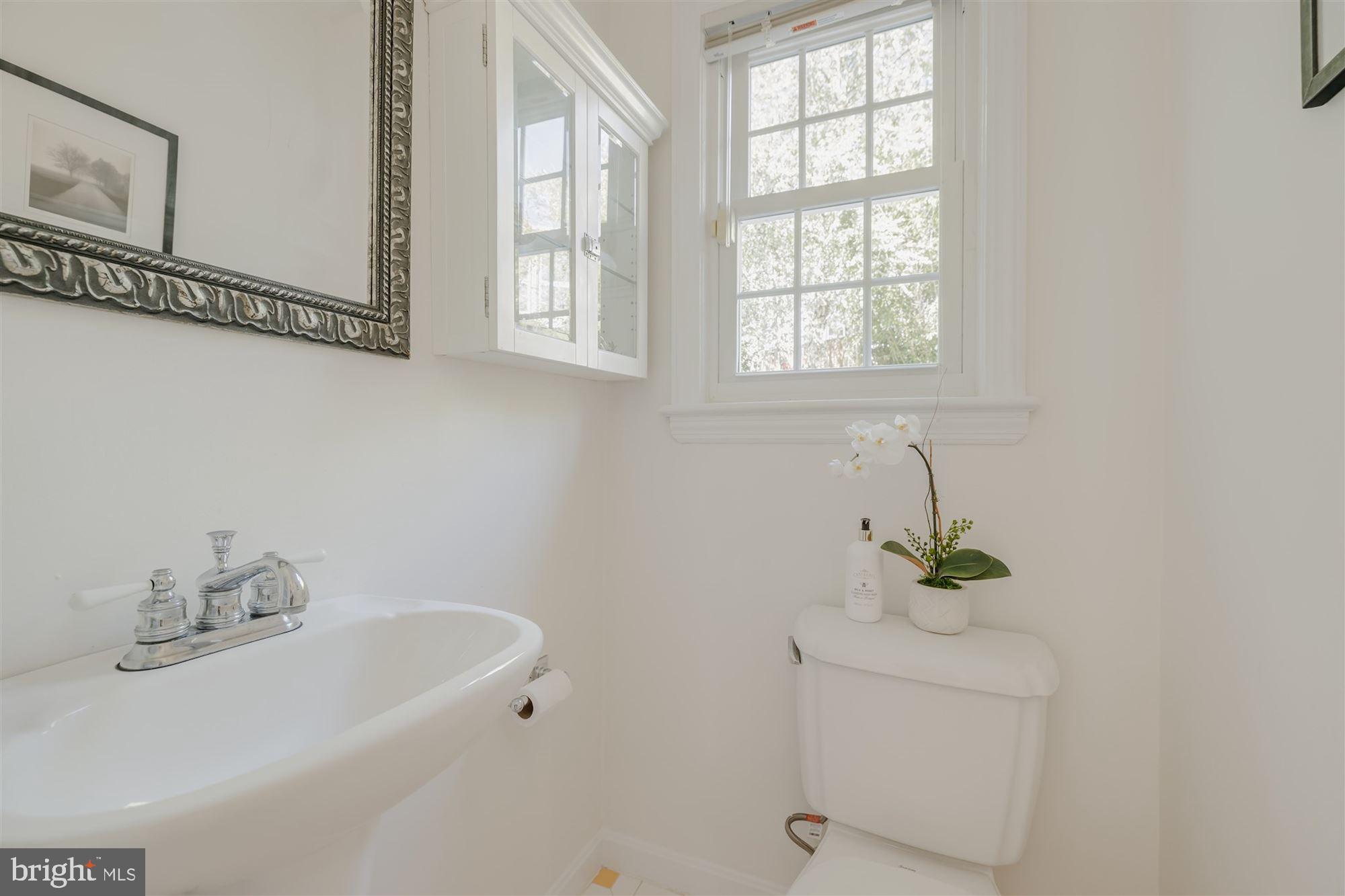 CHEVY CHASE MANOR - Residential