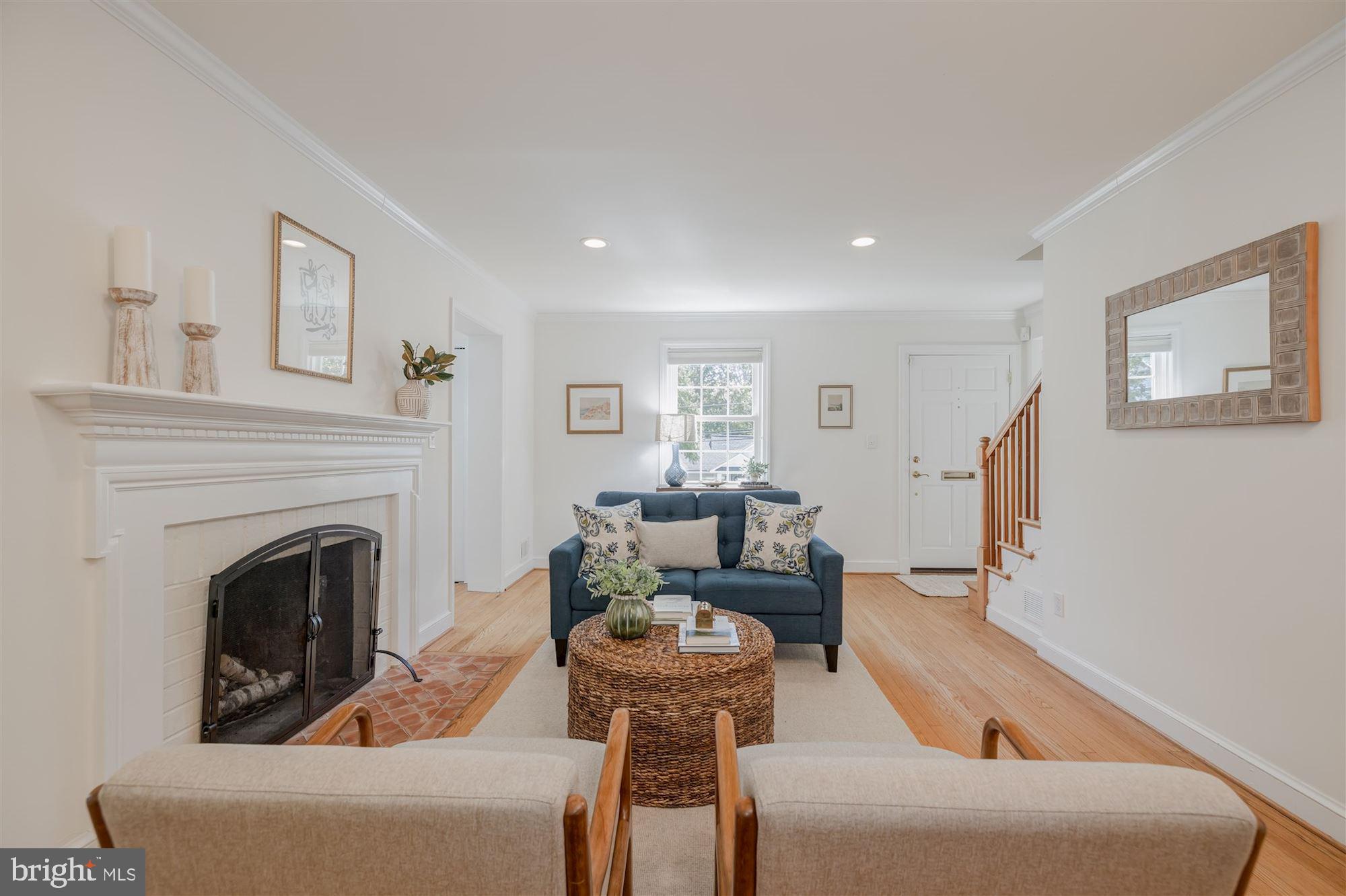 CHEVY CHASE MANOR - Residential