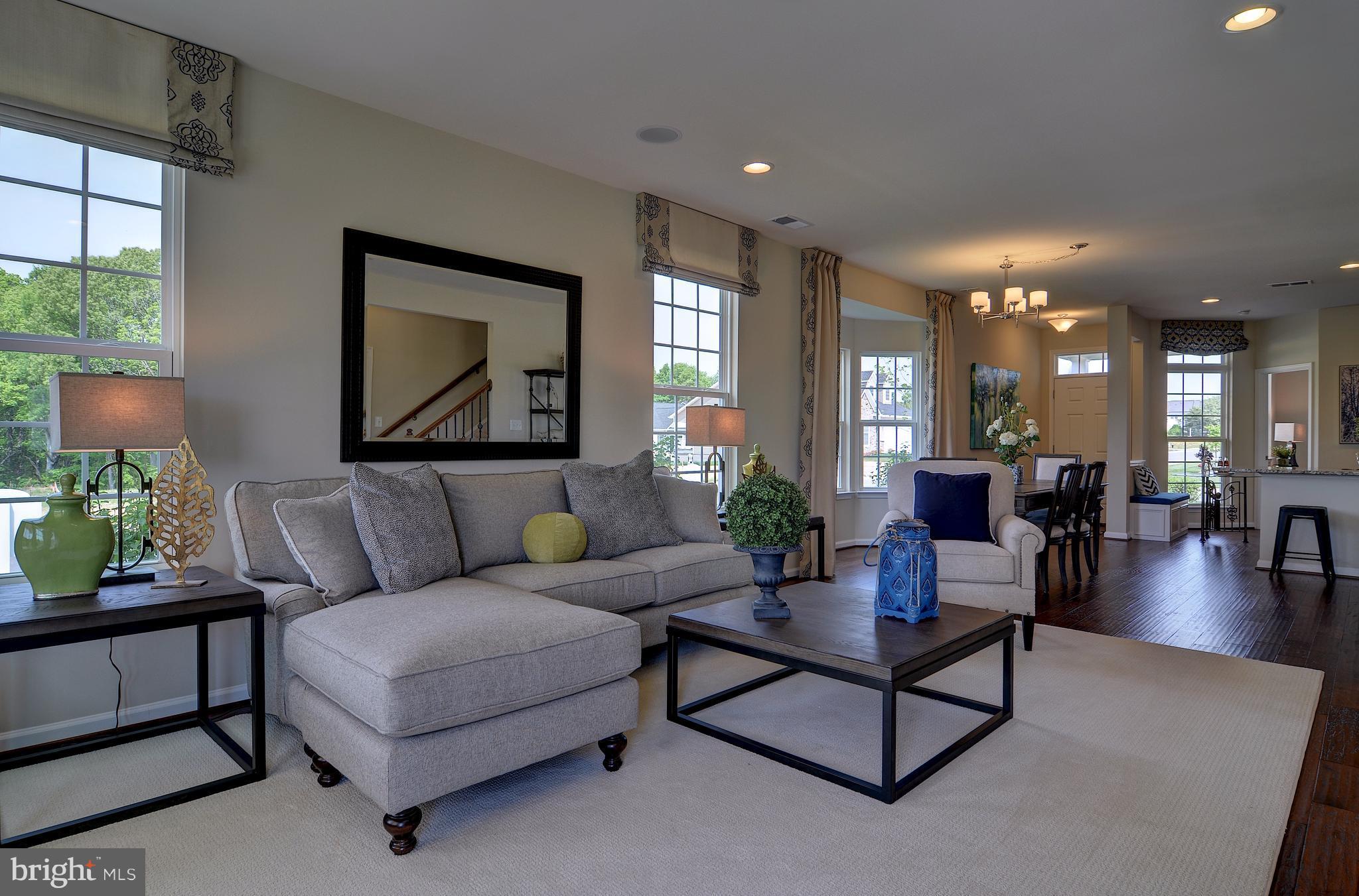 STRAY WINDS FARM - Residential