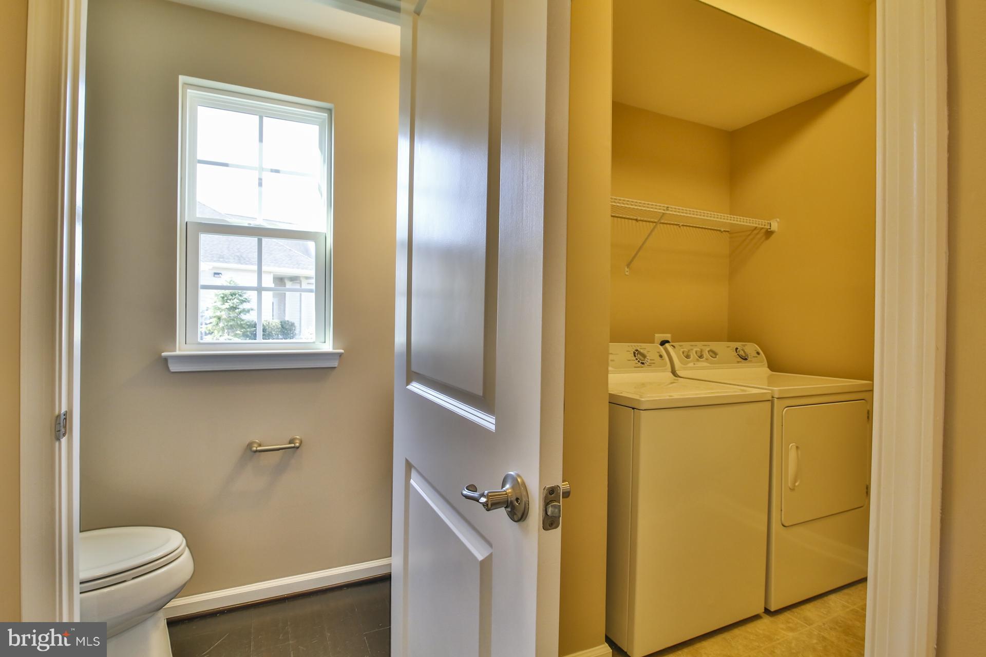 STRAY WINDS FARM - Residential