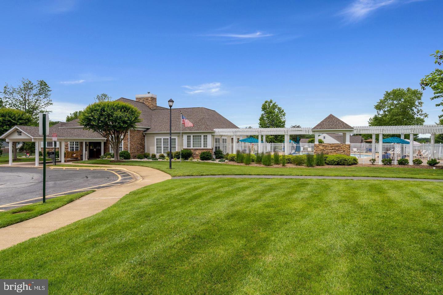 12285 DARROWBY MEWS