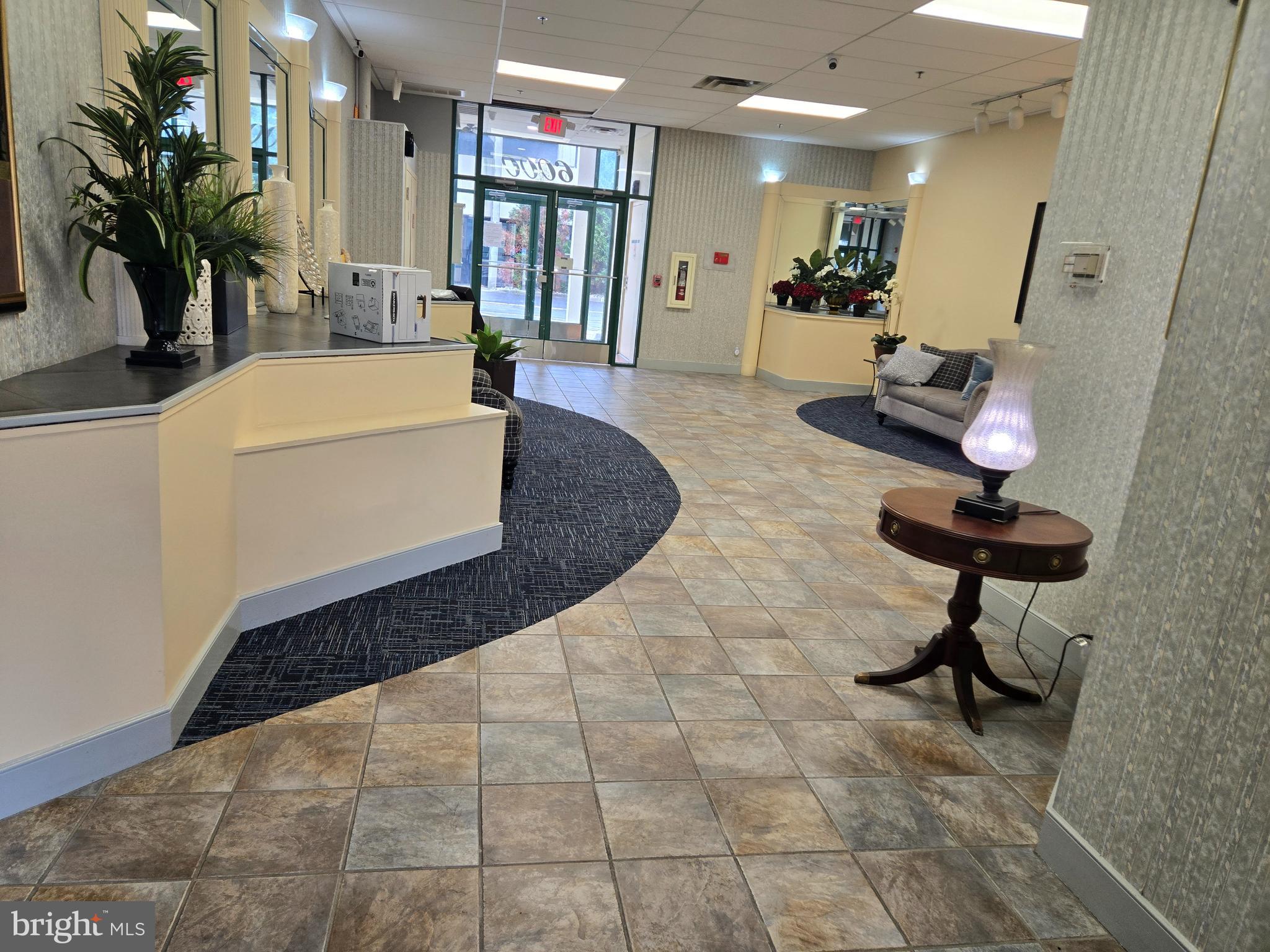 MAIN STREET - Residential