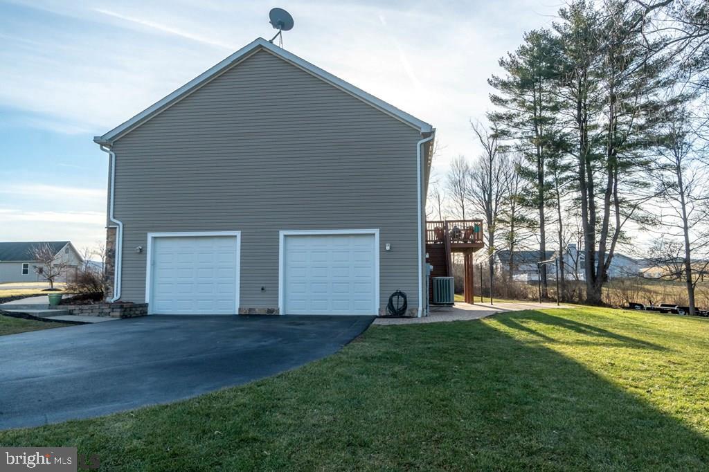 STONEHOUSE - Residential