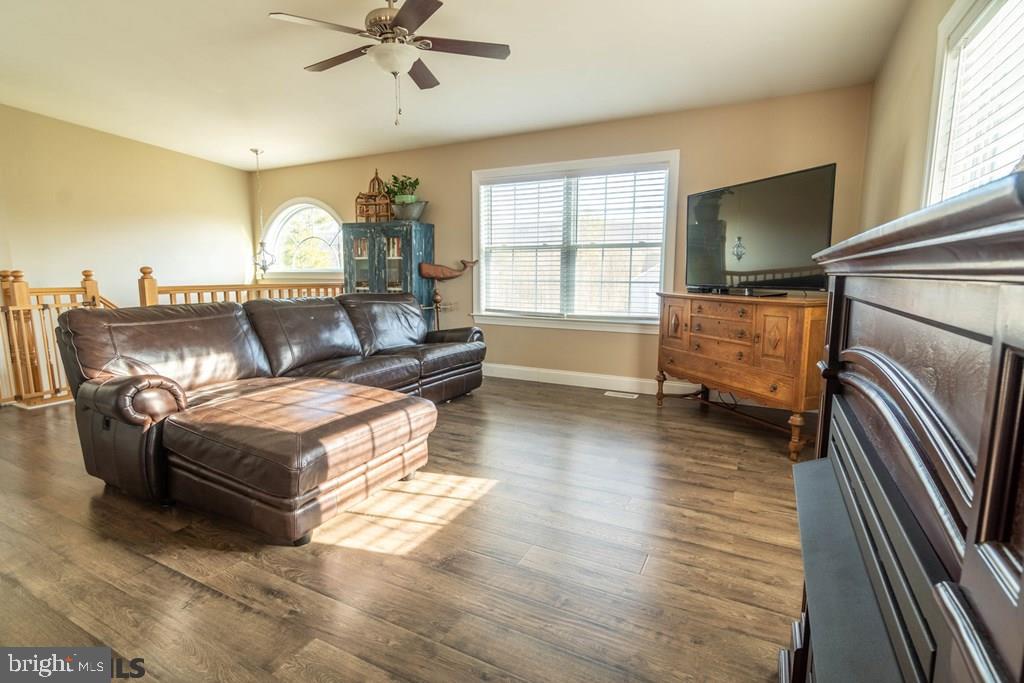 STONEHOUSE - Residential