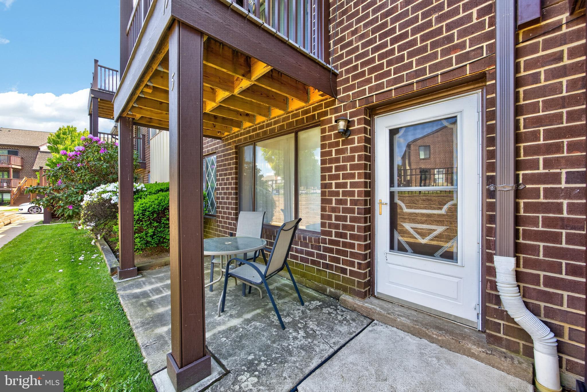 HILLTOP - Residential
