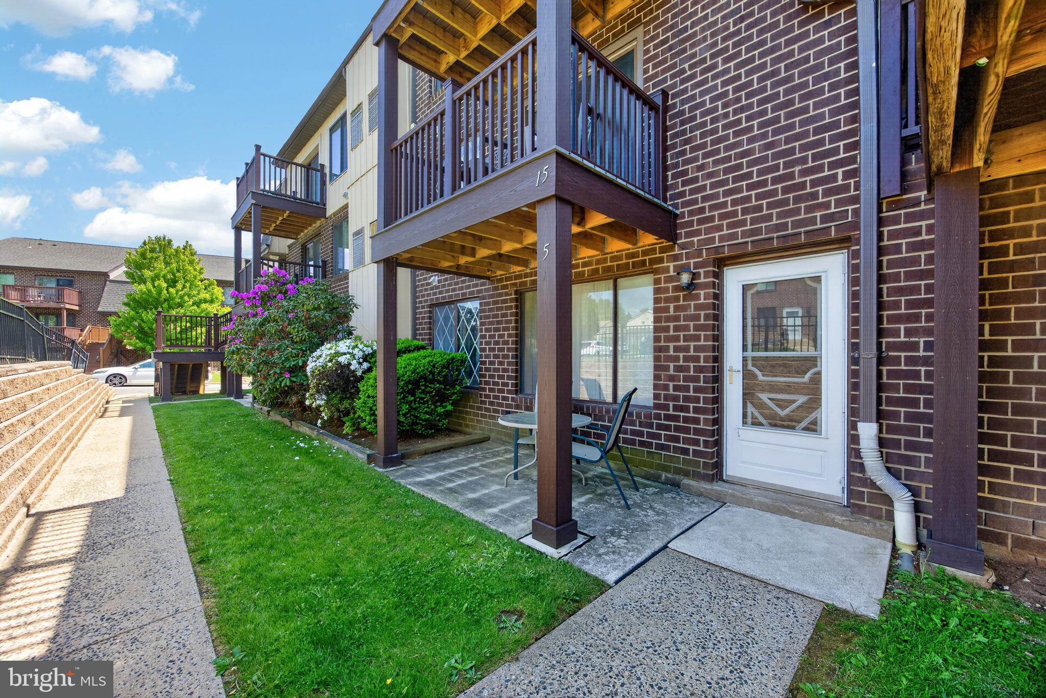 HILLTOP - Residential