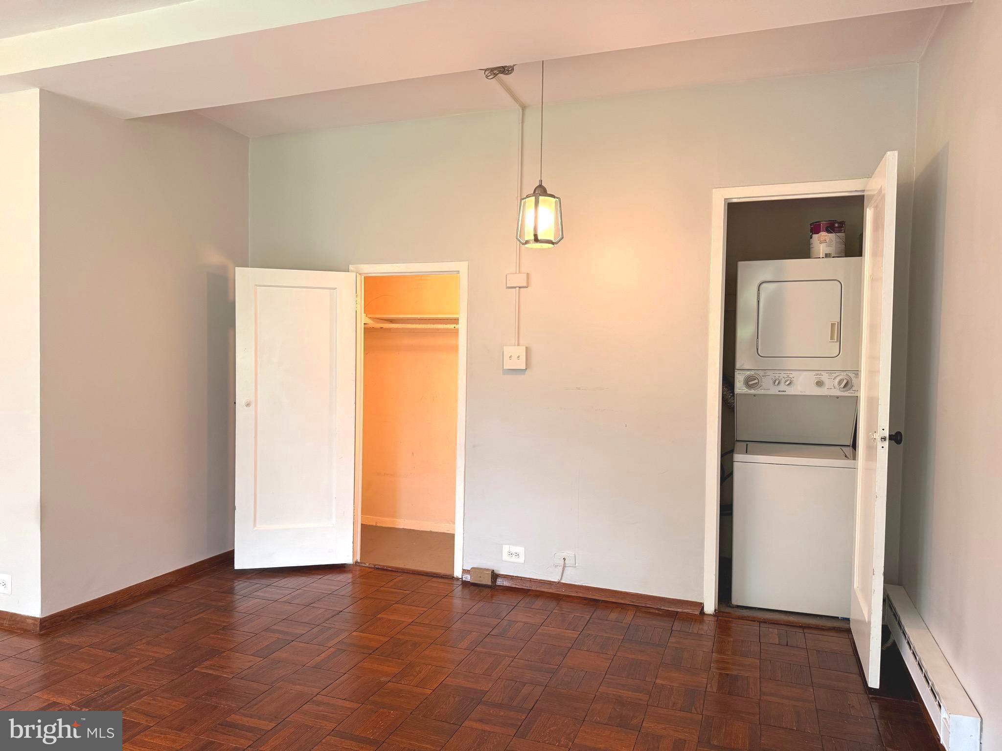 PARKFAIRFAX - Residential Lease