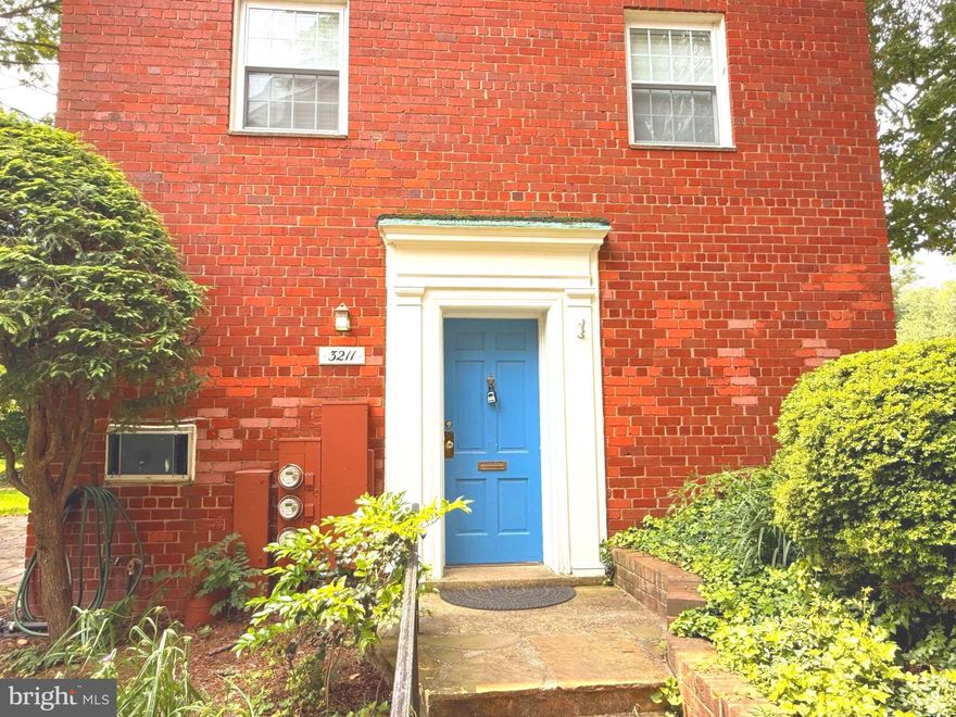 Welcome to 3211 Ravensworth Place, a charming 2-bedroom, 1-bathroom condo nestled in the heart of Park Fairfax, one of the area's most delightful neighborhoods. This lovingly maintained and professionally managed unit offers the convenience of one-level living, perfect for those seeking ease and accessibility. The condo boasts spacious bedrooms and an open-concept living and dining area, complemented by hardwood floors. Enjoy the convenience of in-unit laundry and additional storage available in the nearby community laundry facility.

The highlight of this home is the expansive back patio, an ideal spot for outdoor relaxation and entertaining. Surrounded by the neighborhood's natural beauty, the patio offers a serene space for al-fresco dining, grilling, and socializing with neighbors, while providing a sense of privacy and tranquility.

Situated just off the parking lot on a quiet cul-de-sac, this unit offers peace and convenience. It is located a few blocks from one of the community's three swimming pools, enhancing your leisure options. Ravensworth Place is strategically positioned off the main community loop, ensuring easy access to major routes like 395, the Pentagon, Amazon HQ, DC, and Old Town Alexandria. A pedestrian bridge over 395 connects you to the vibrant Shirlington Village, with its array of restaurants, pubs, and shops, as well as a network of recreational trails including the W&OD Trail, Four Mile Run, and Martha Custis.

Park Fairfax is a unique community spread across 132 landscaped and wooded acres, offering an array of amenities such as three swimming pools, an exercise facility, tot lots, tennis courts, a car wash, maintenance yard, laundry rooms, and woodland trails. The location is truly spectacular, providing a blend of natural beauty and urban convenience.

Pets are considered on a case-by-case basis, with one small dog allowed (sorry, no cats). This is a no-smoking property. An application fee of $50 per person applies. Experience the charm and convenience of Park Fairfax living at 3211 Ravensworth Place, where comfort meets community in a prime location.