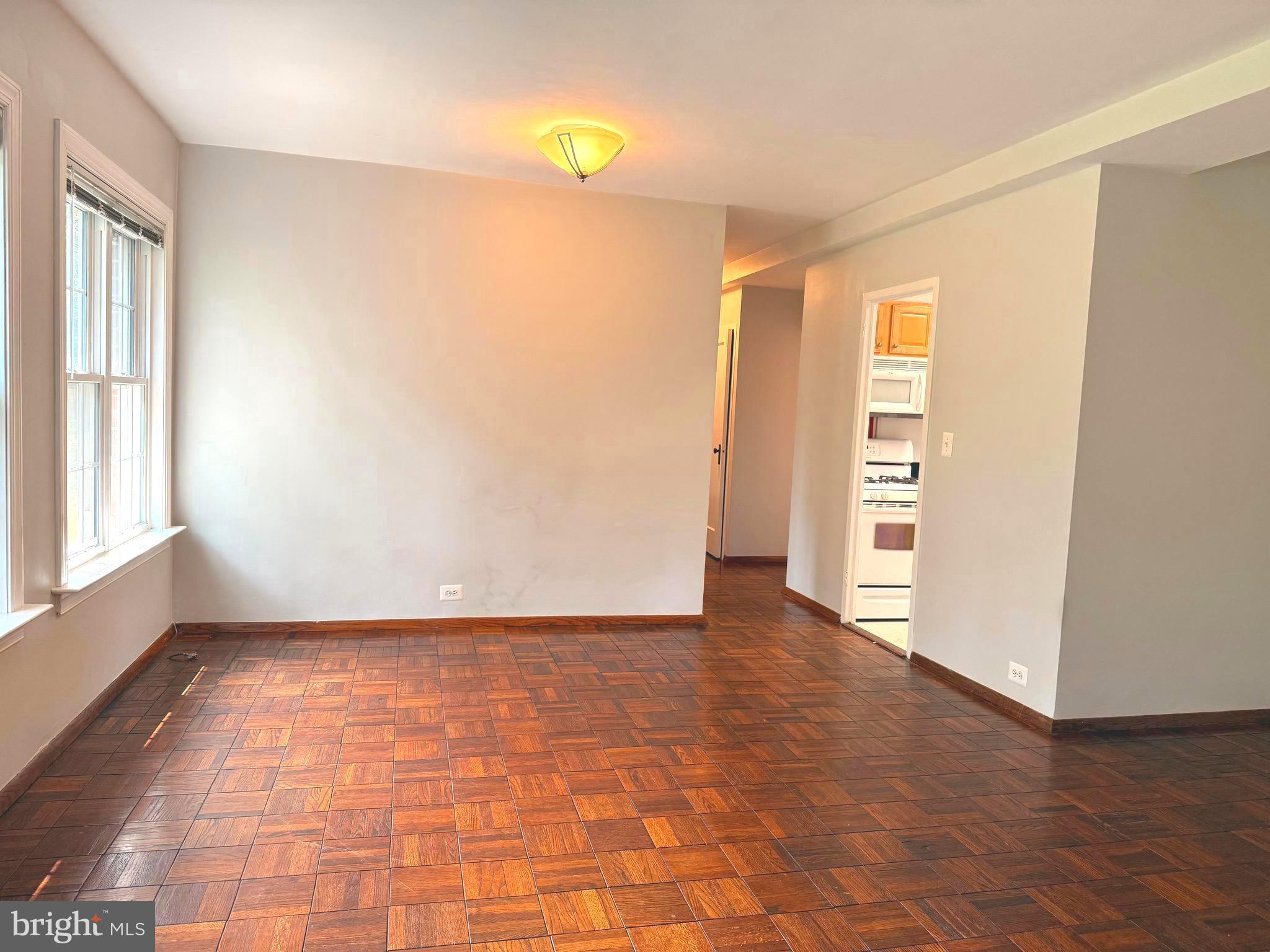 PARKFAIRFAX - Residential Lease