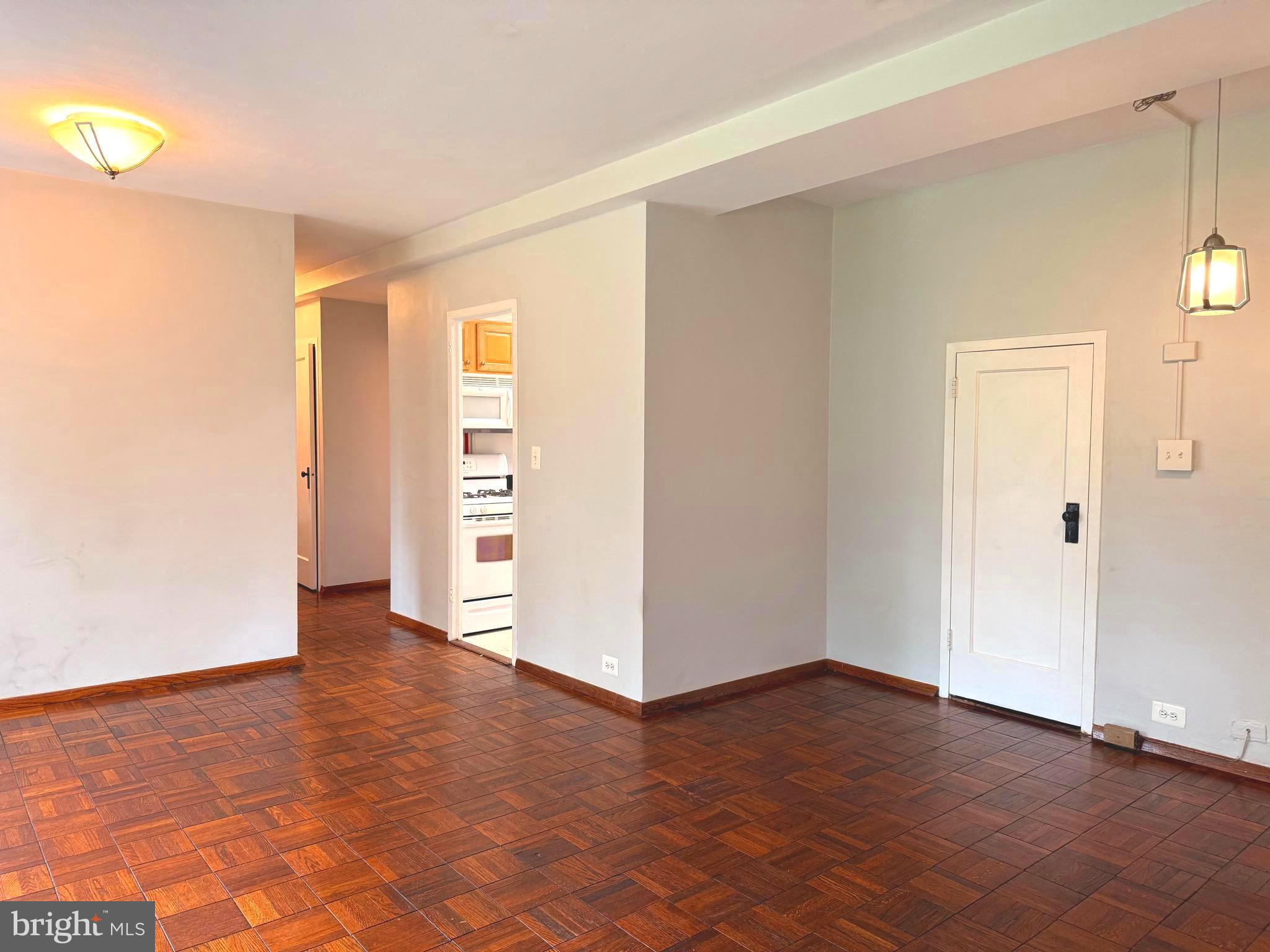 PARKFAIRFAX - Residential Lease