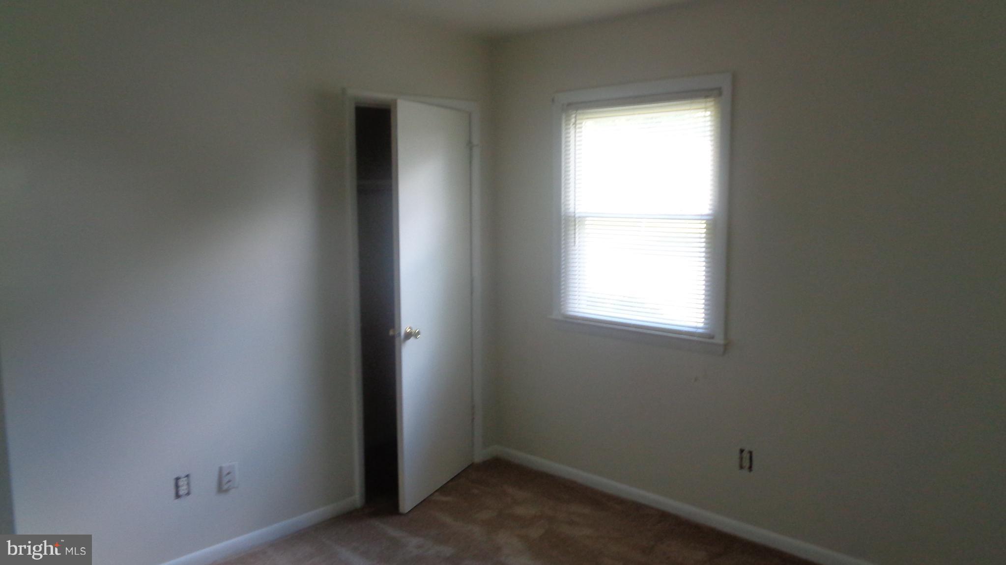 WINEWOOD - Residential Lease