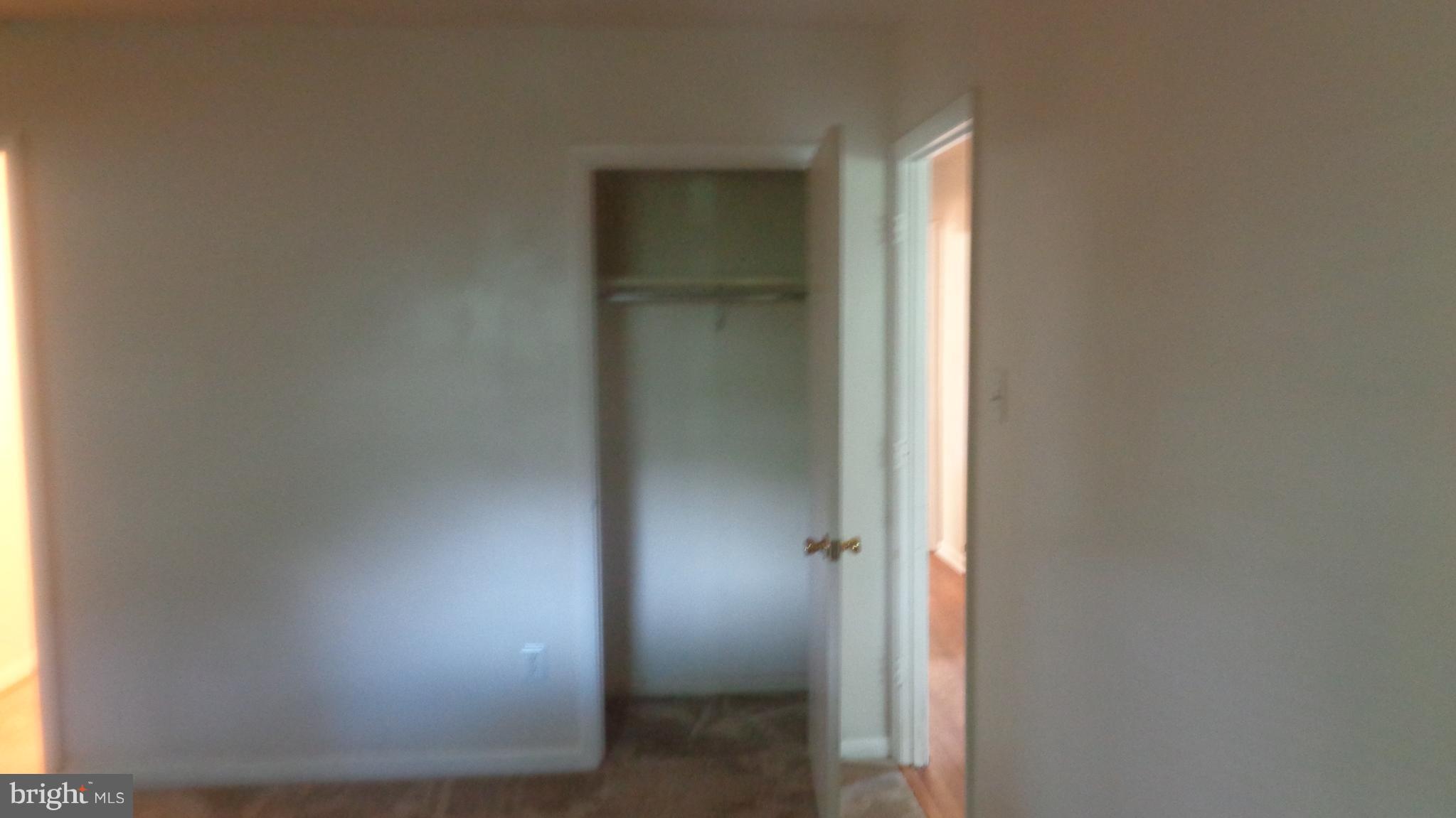 WINEWOOD - Residential Lease