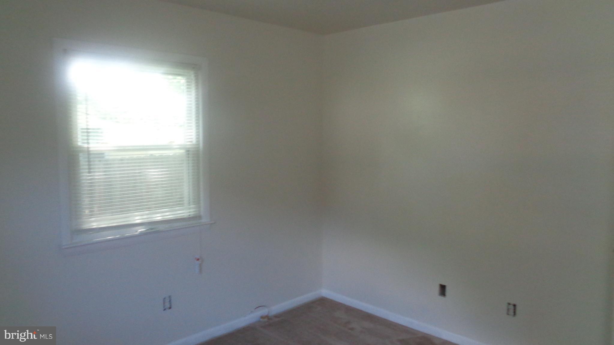 WINEWOOD - Residential Lease