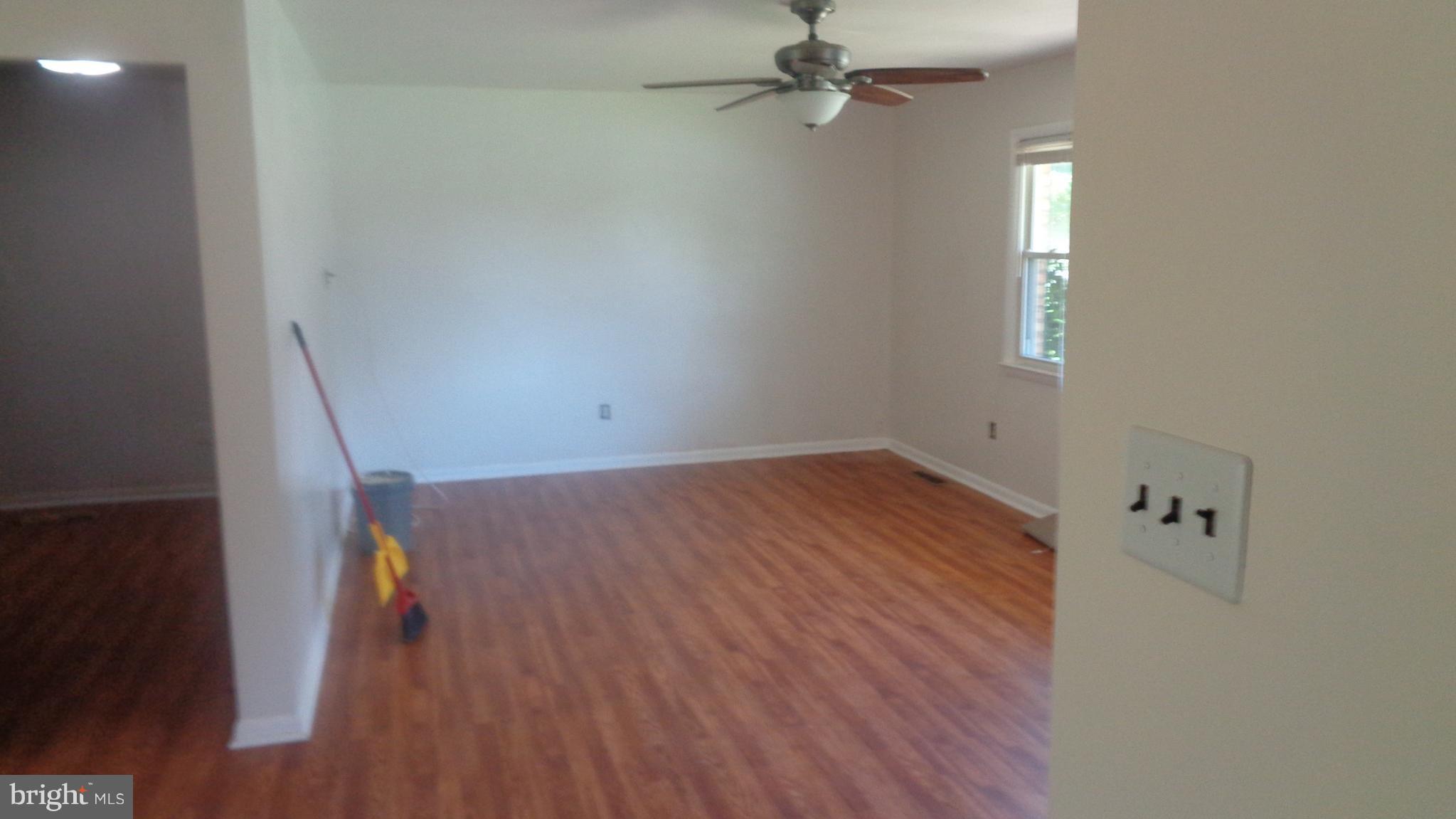 WINEWOOD - Residential Lease