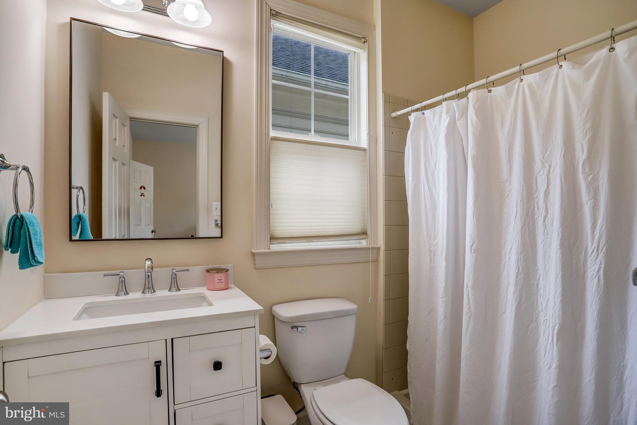 QUINCE ORCHARD PARK - Residential