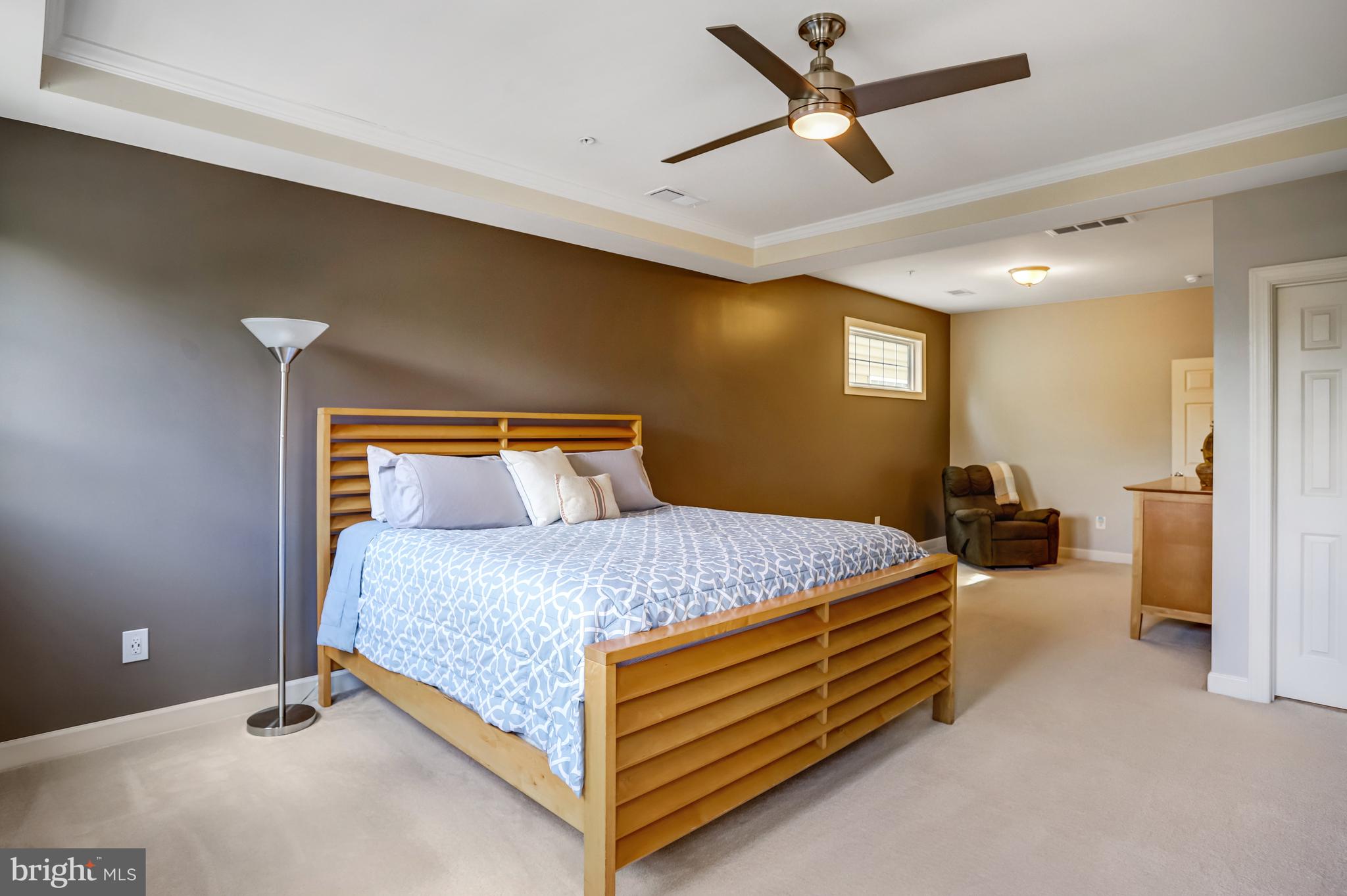 QUINCE ORCHARD PARK - Residential