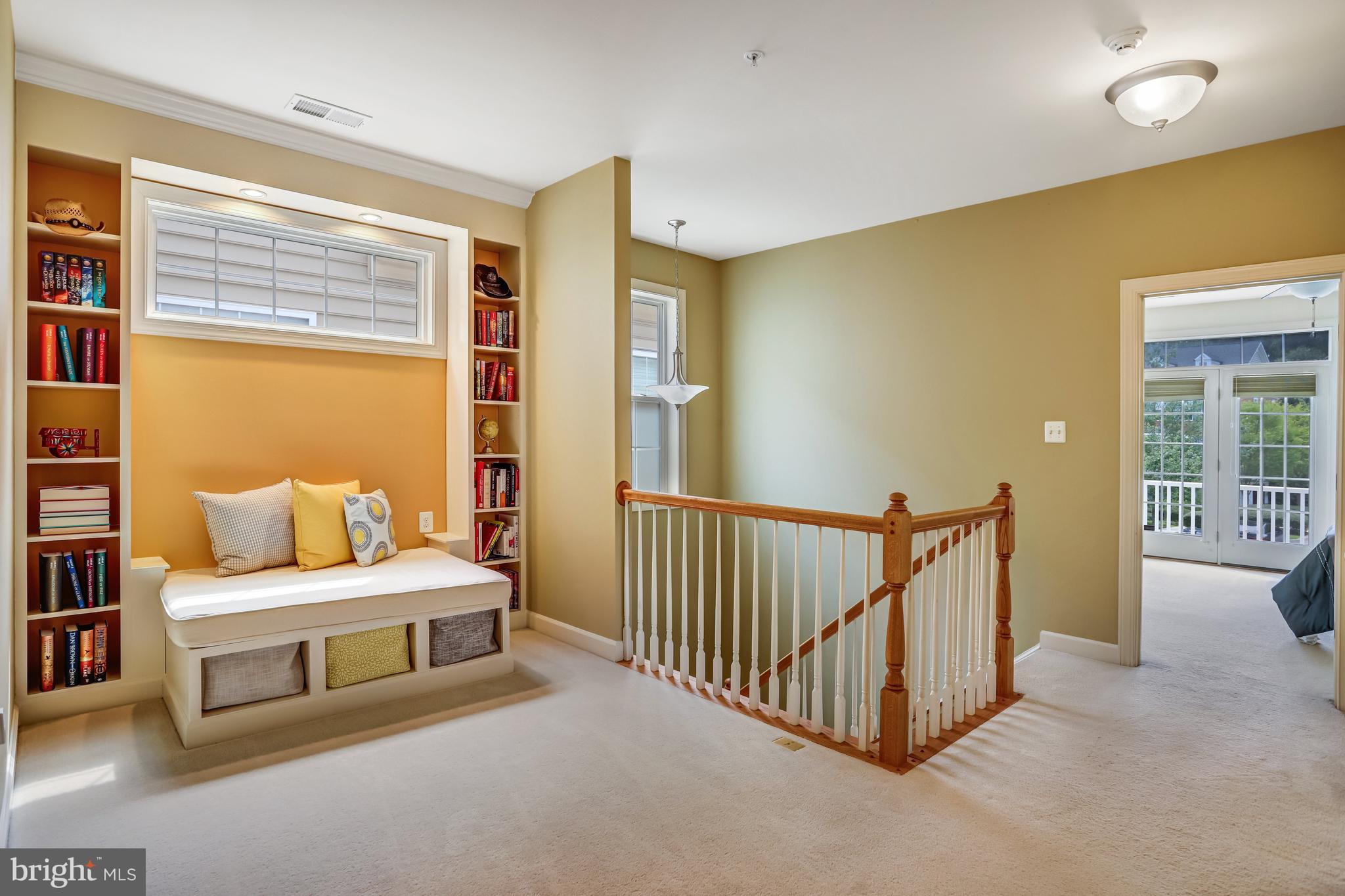 QUINCE ORCHARD PARK - Residential