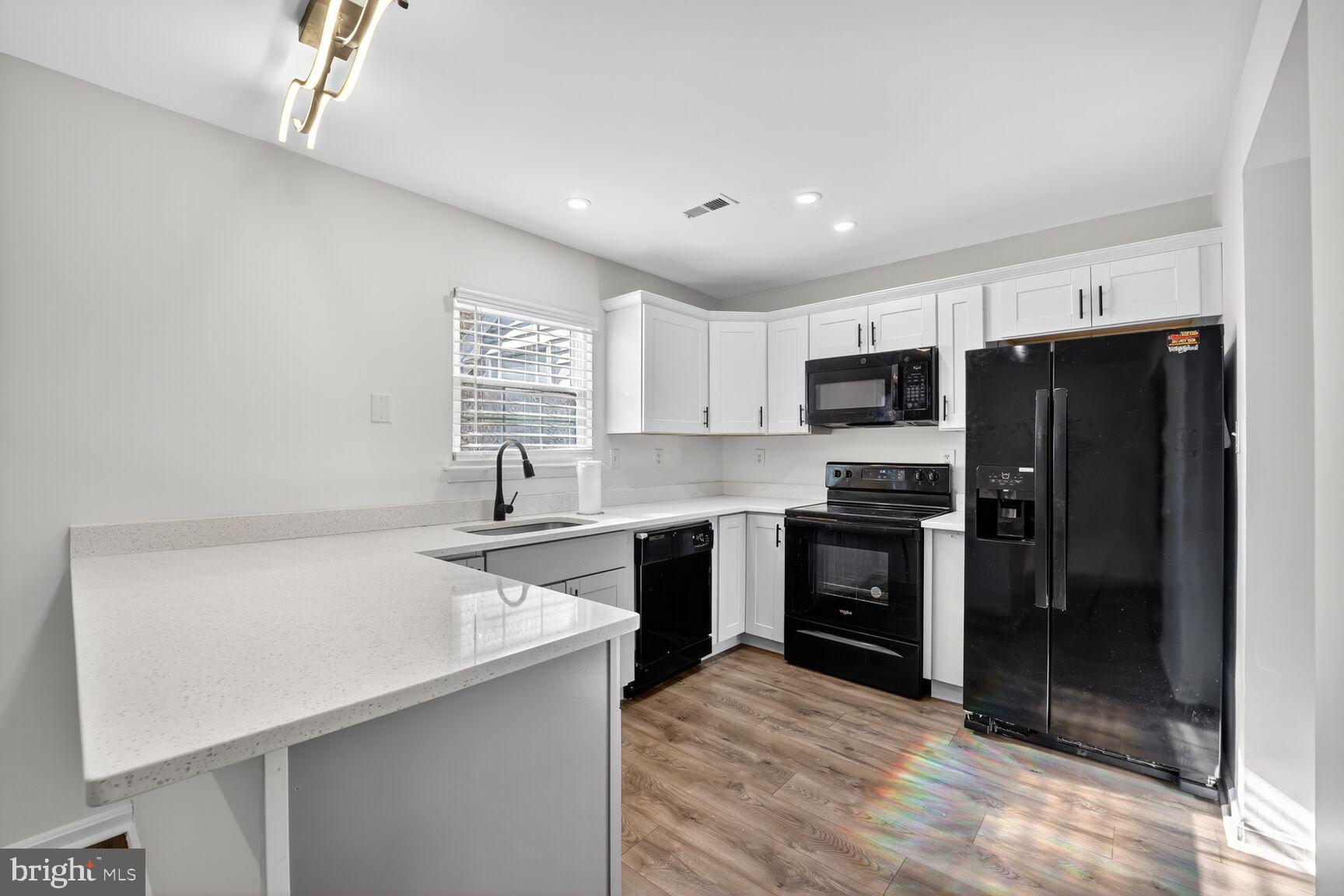 ST CHARLES LANCASTER - Residential