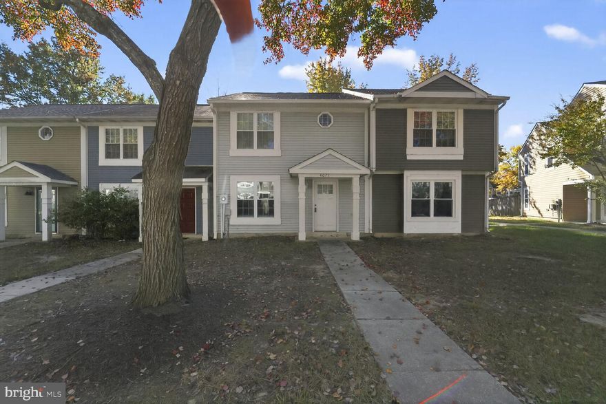 Own this beautifully updated townhouse featuring a modern kitchen and renovated bathrooms. The first floor has been freshly painted—move-in ready! Enjoy a spacious backyard and the convenience of two parking spaces.

Located near grocery stores, Target, and a variety of restaurants—everything you need is just minutes away!