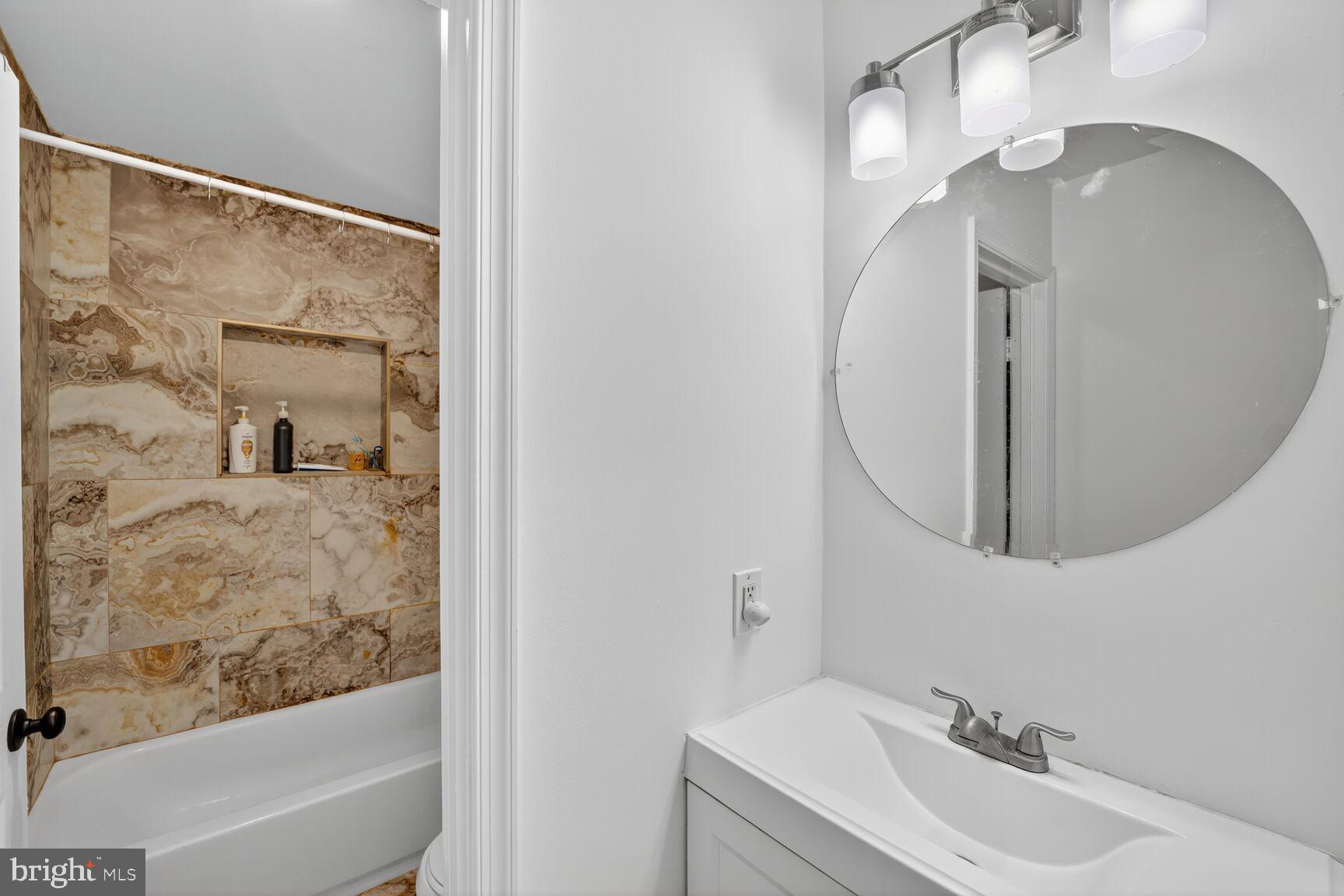 ST CHARLES LANCASTER - Residential