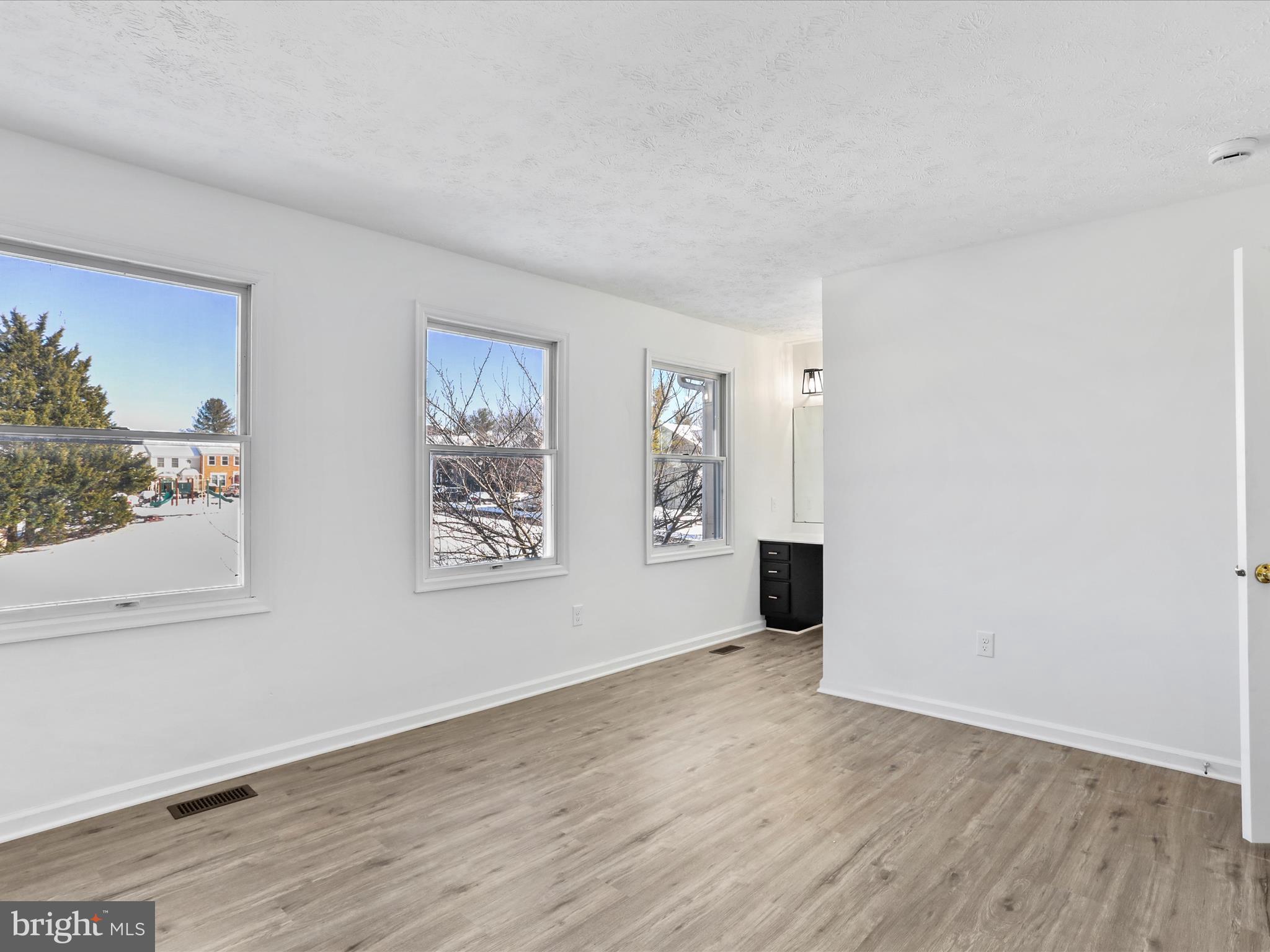 EAGLEHEAD SUMMERFIELD - Residential