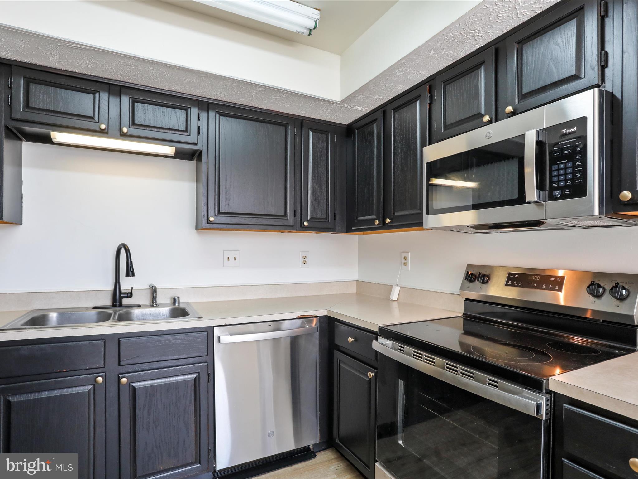 EAGLEHEAD SUMMERFIELD - Residential