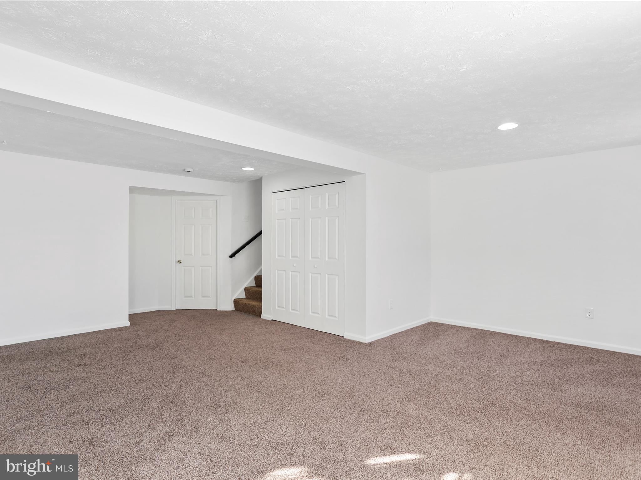 EAGLEHEAD SUMMERFIELD - Residential