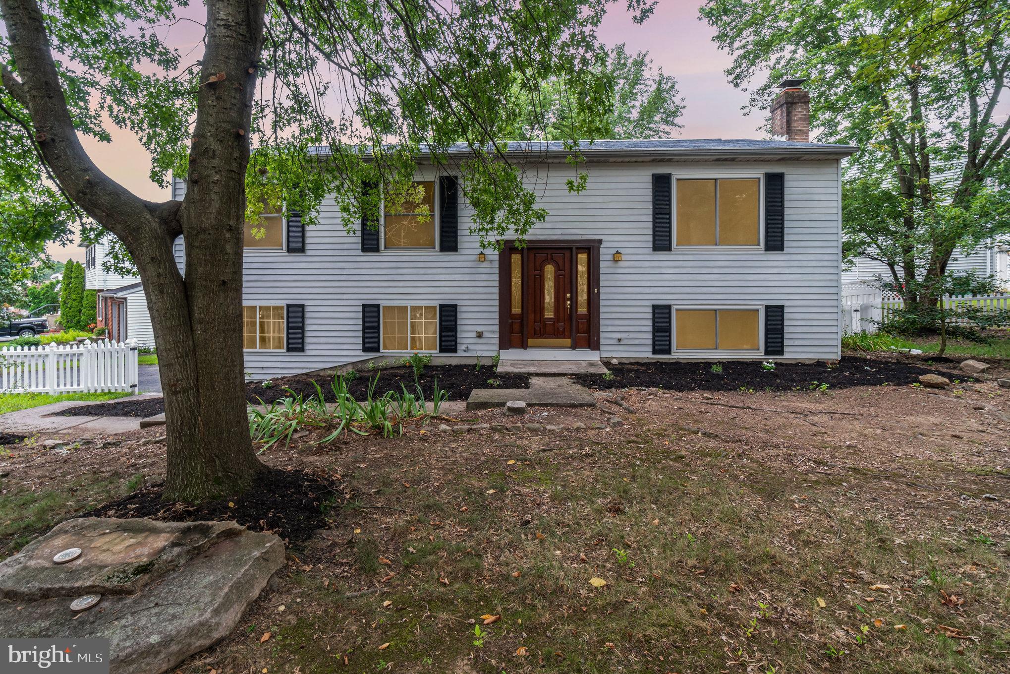 2001 MOUNT VERNON CIRCLE