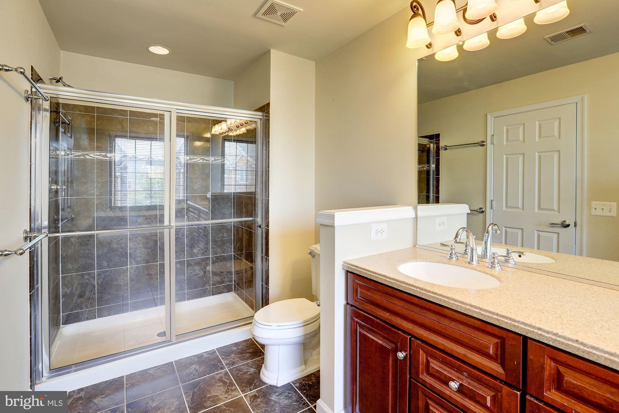 POTOMAC CLUB - Residential Lease