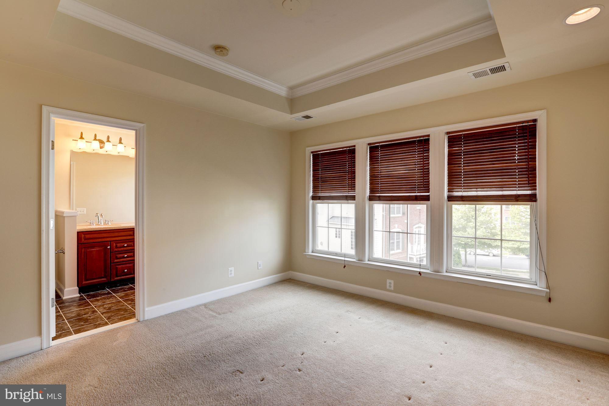 POTOMAC CLUB - Residential Lease