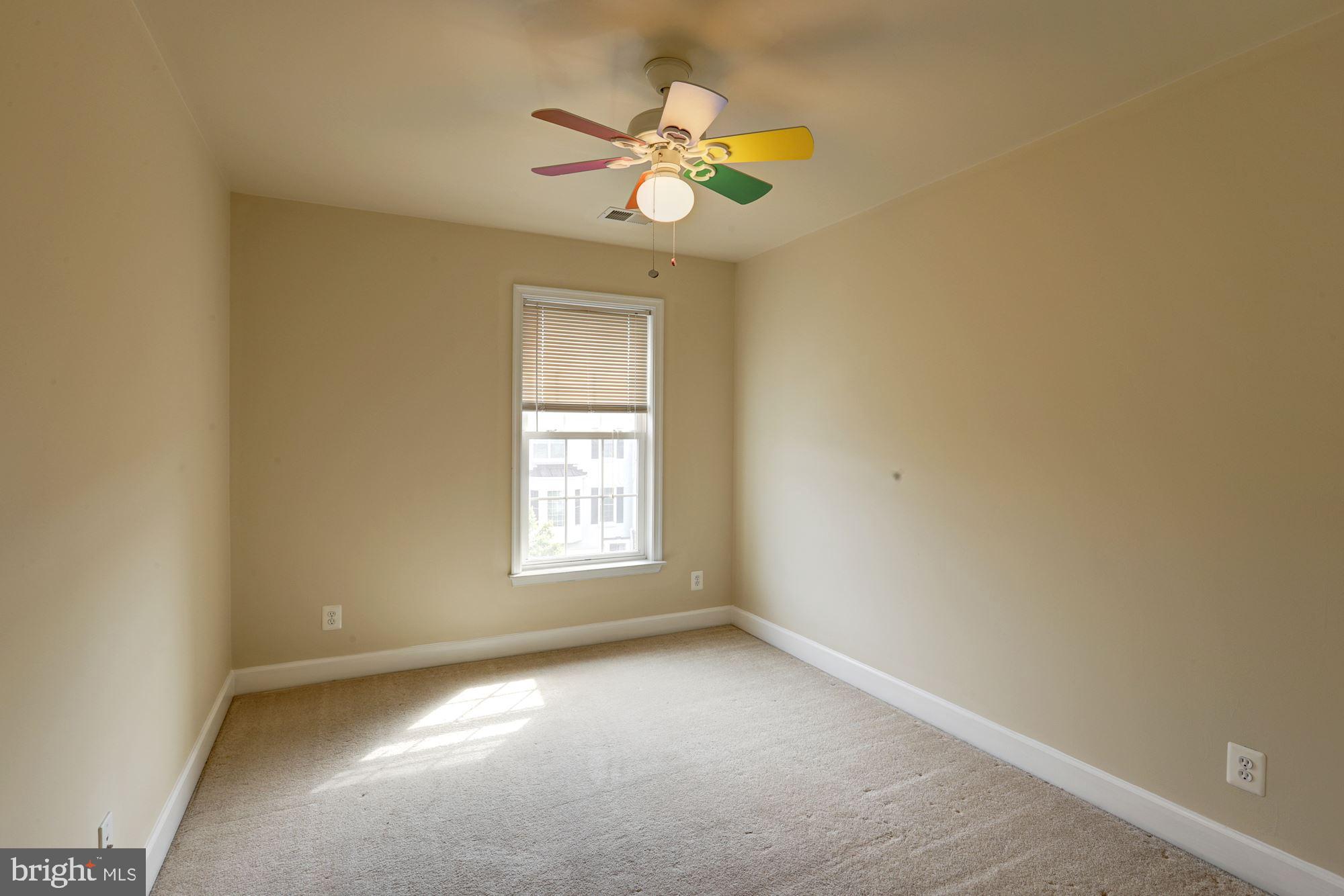 POTOMAC CLUB - Residential Lease