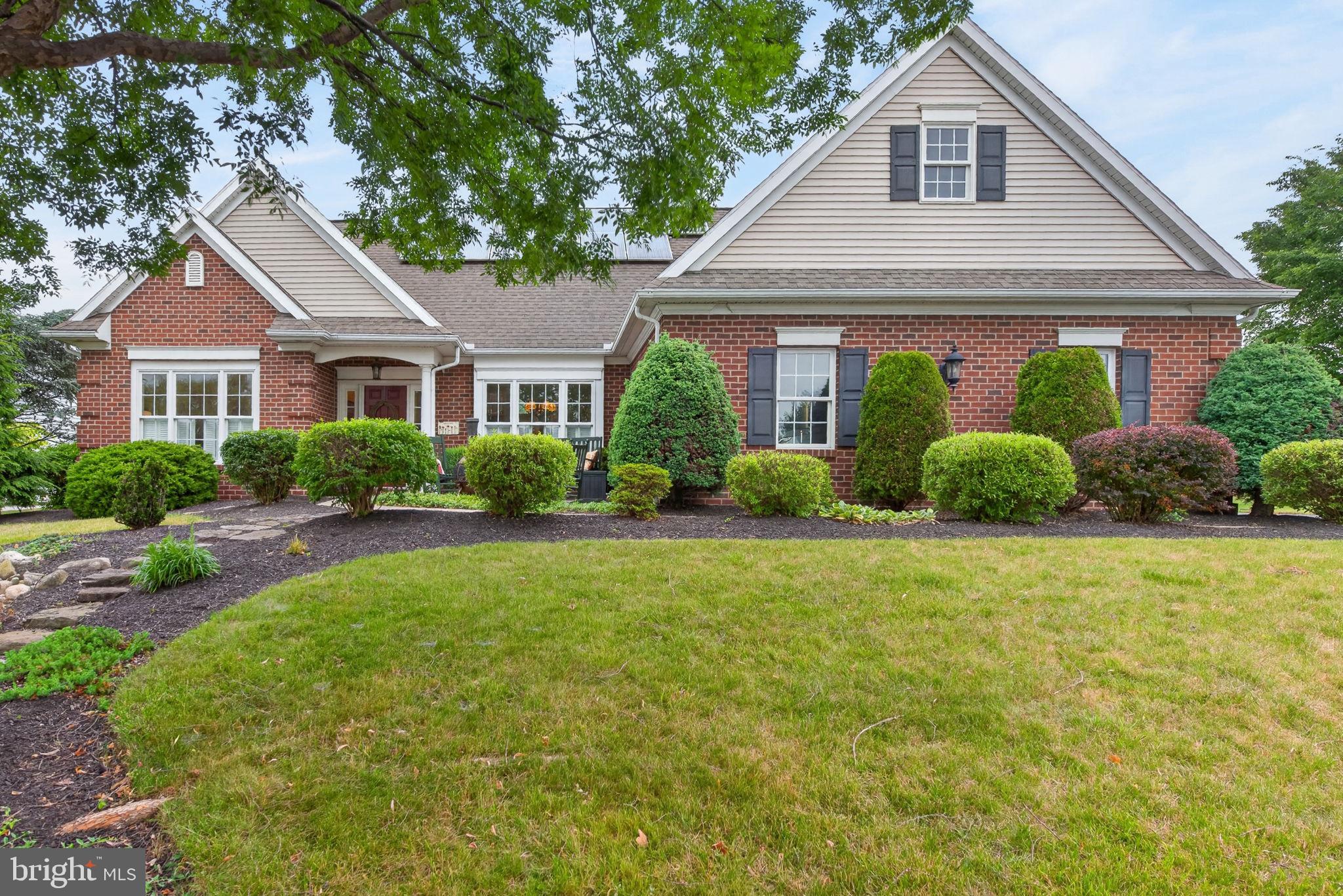 804 SHORE LANDING DR