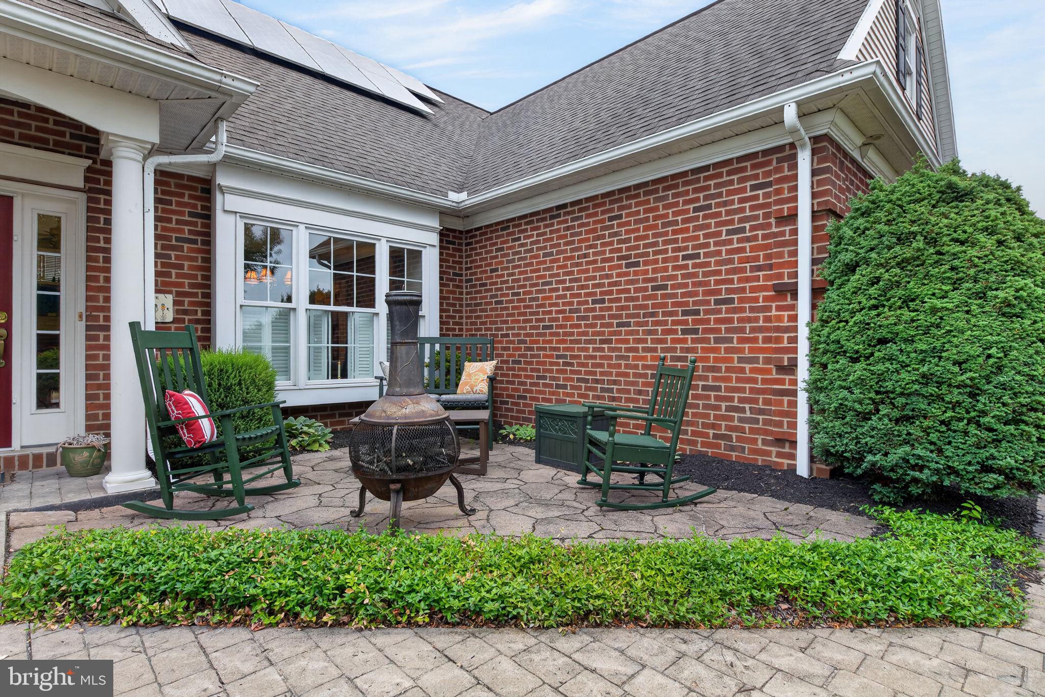 804 SHORE LANDING DR
